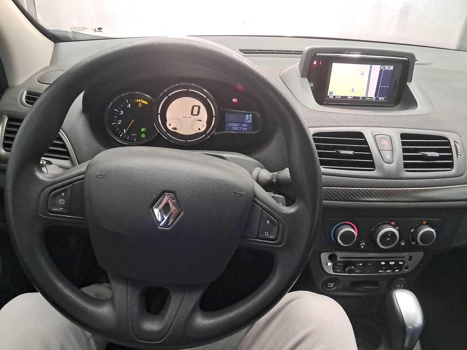 Renault Mégane, 1.5 dCi, Automat - fotka 3