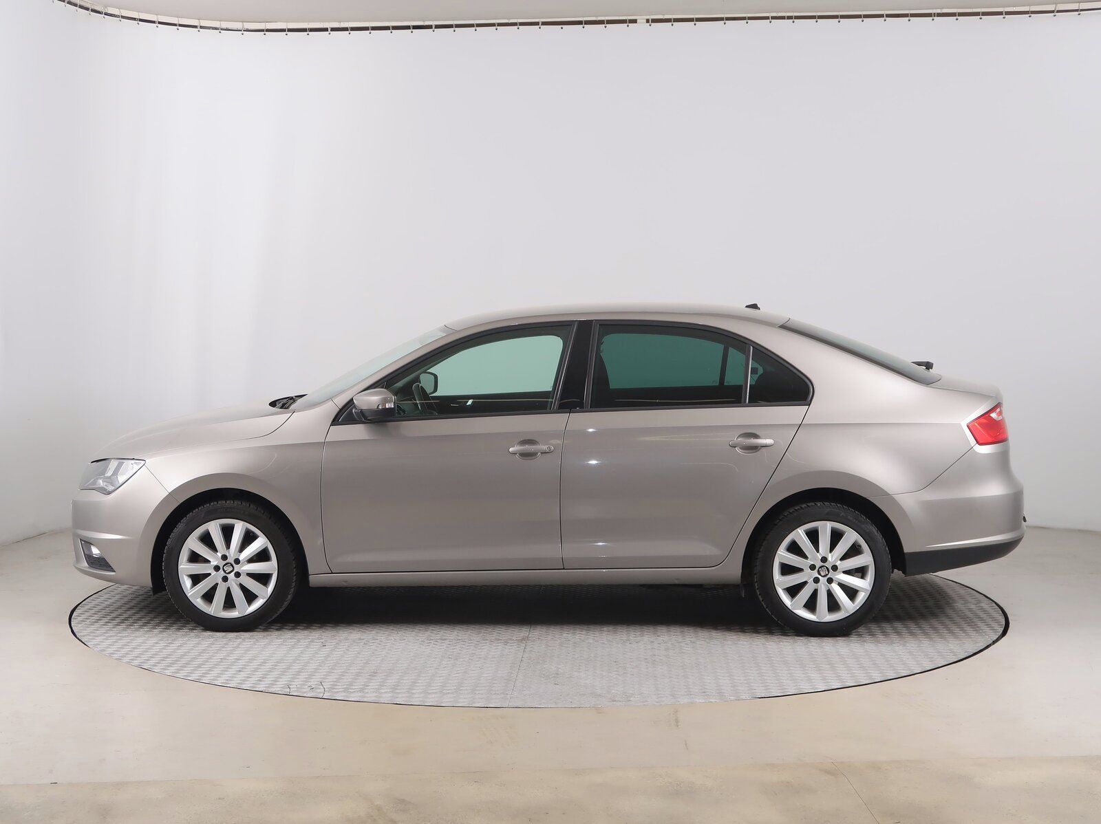 Seat Toledo, 1.0 TSI - fotka 3