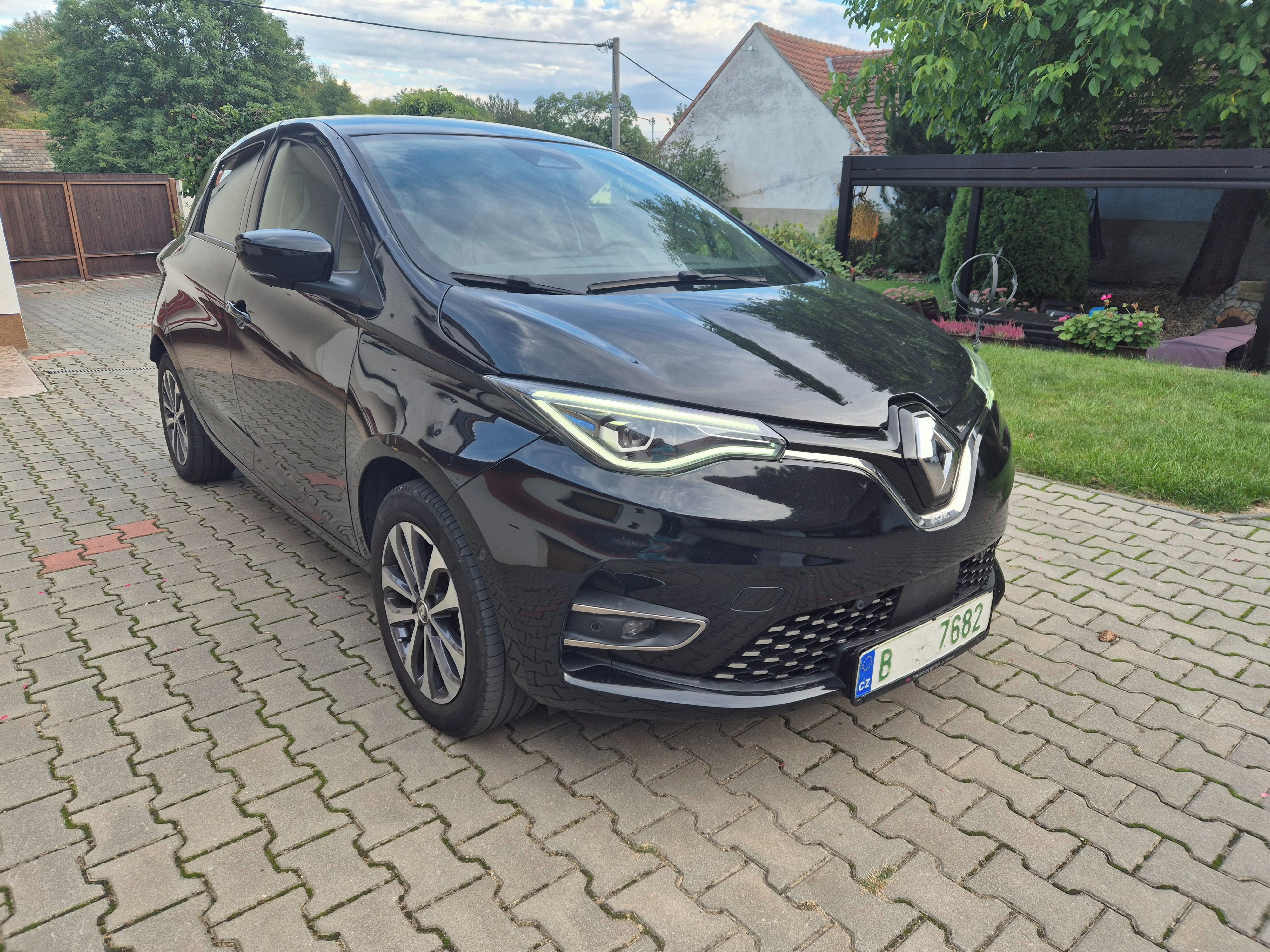 Renault ZOE, R135 Intens SoH 94,3% 12/21 - fotka 3