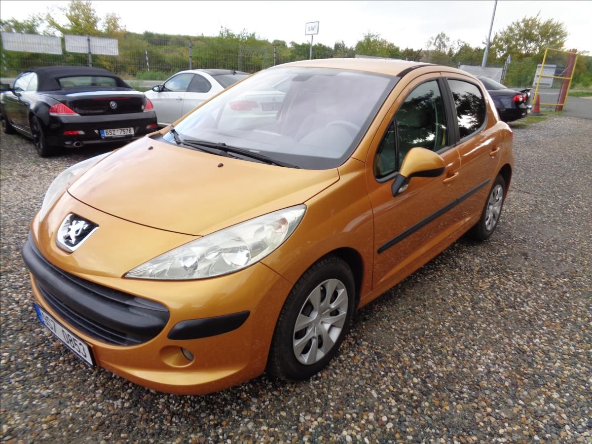 Peugeot 207, 1,4 - fotka 3