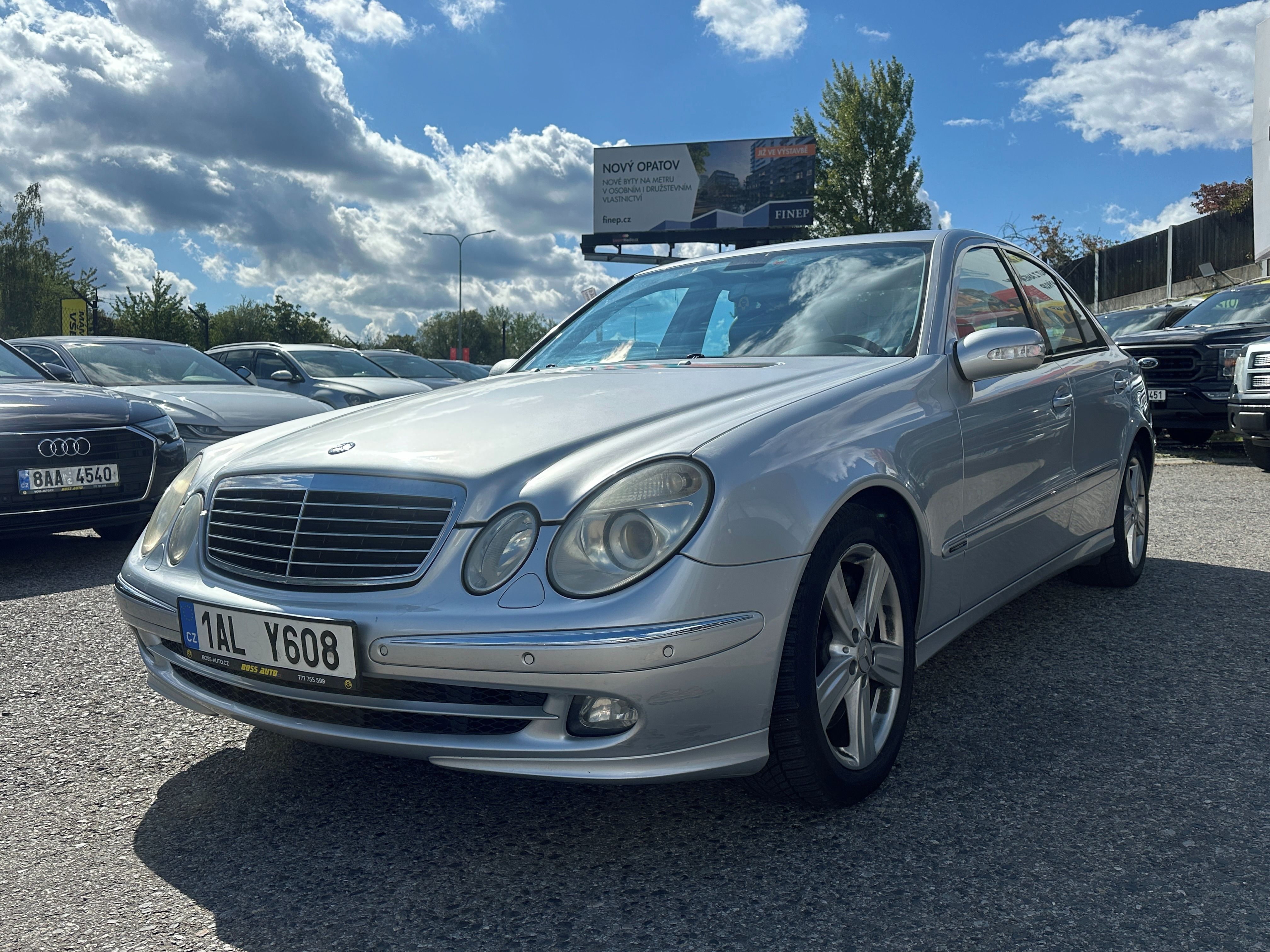 Mercedes-Benz Třídy E, Mercedes-Benz E 280 2006 - fotka 3