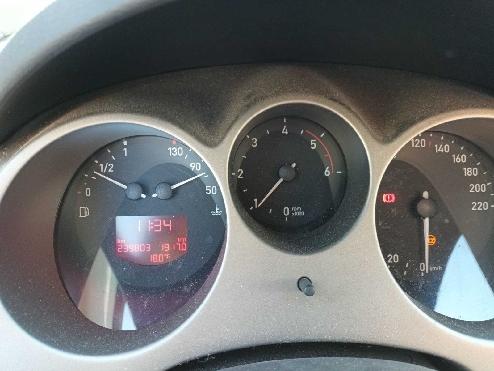 Seat Altea, 1.9 TDI, po STK, jezdí dobře - fotka 3