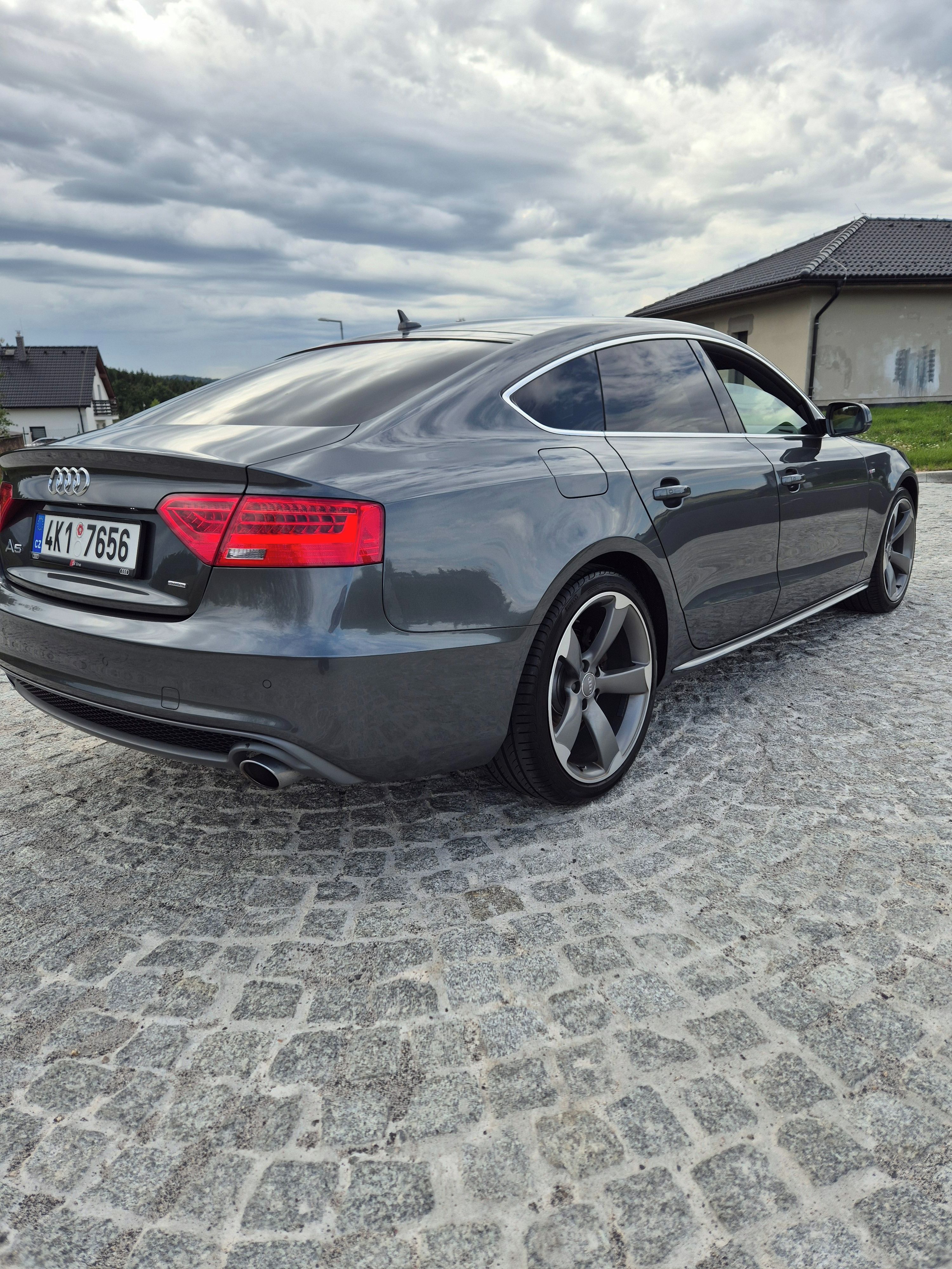 Audi A5, 3.0tdi V6Quattro180kw,stronic - fotka 6