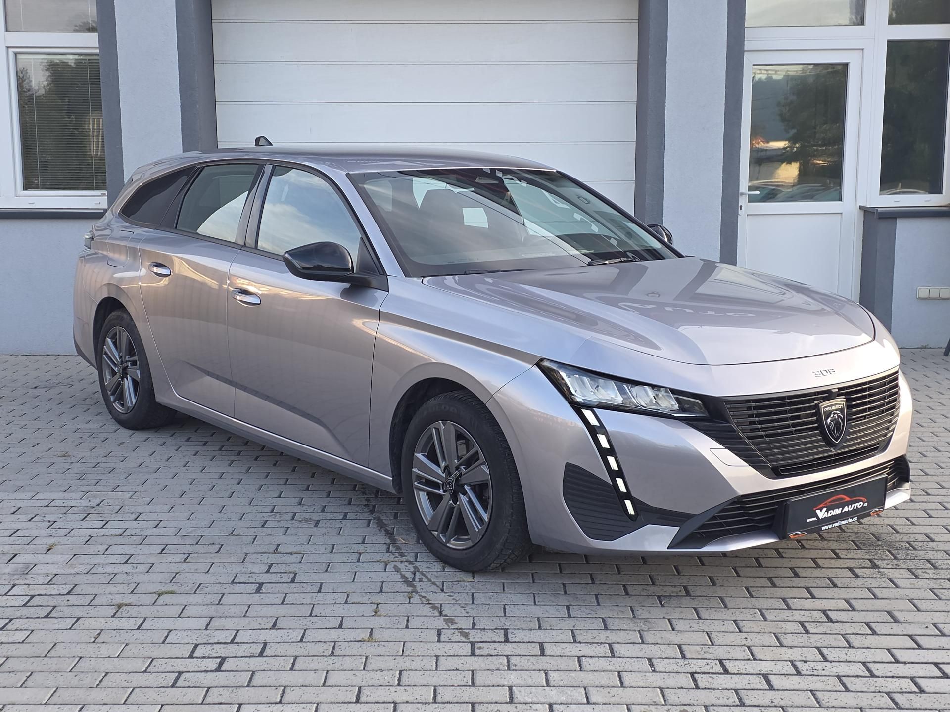 Peugeot 308, 1.2PT 96kW ACTIVE 1.MAJITEL ČR