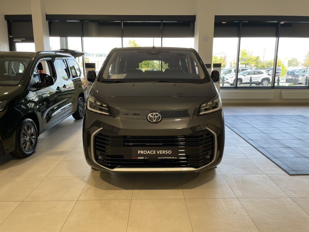 Toyota Proace Verso, 2.2 8AT 180k ODBĚR IHNED - fotka 2