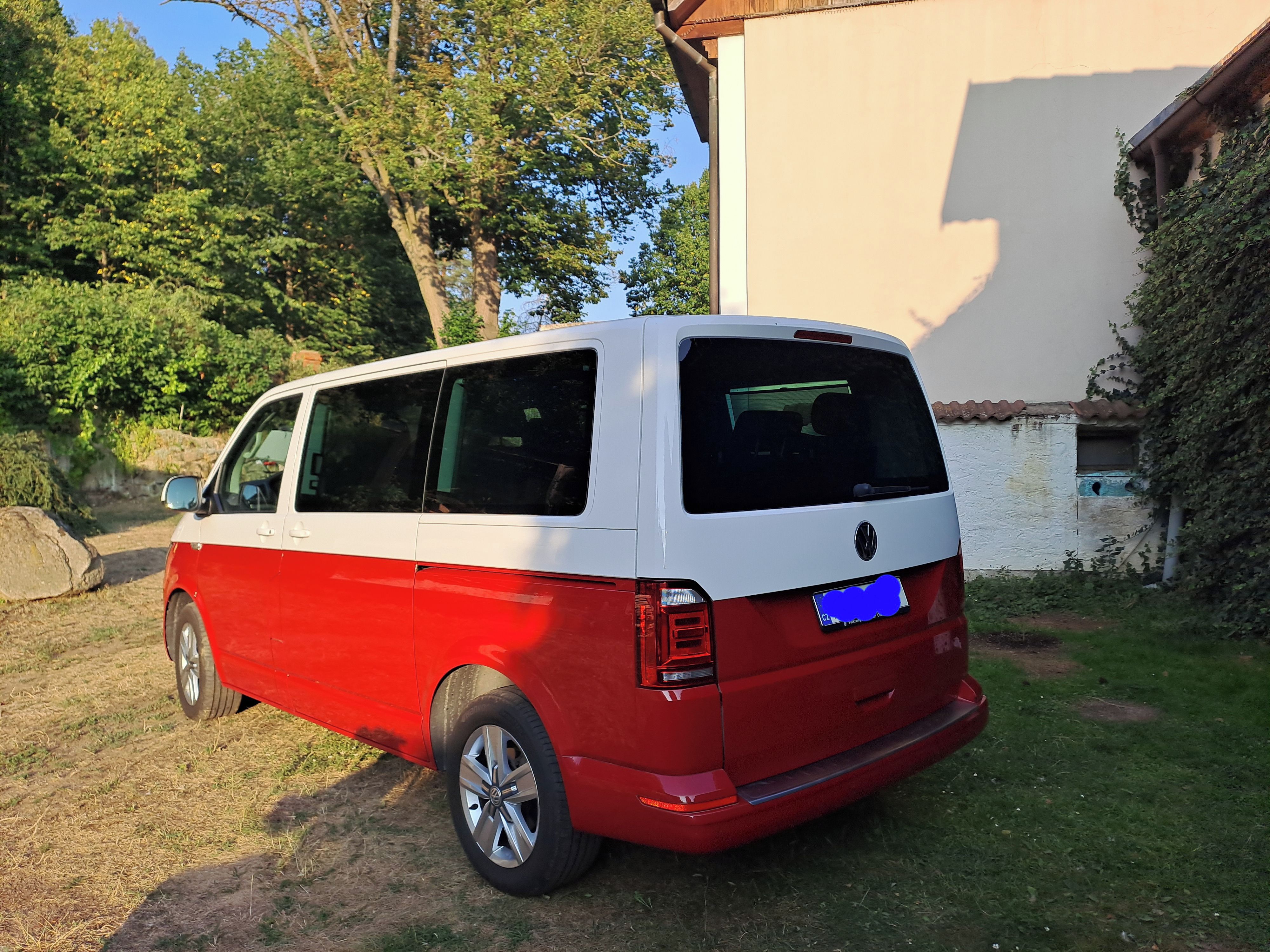 Volkswagen Multivan, 2.0 TDi 150kW DSG - fotka 3