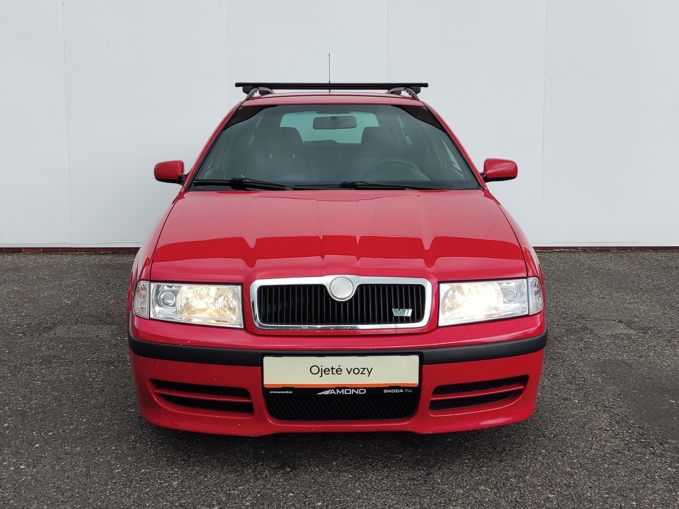 Škoda Octavia, Combi 1.9 TDI 74 kW Tour Sport - fotka 4