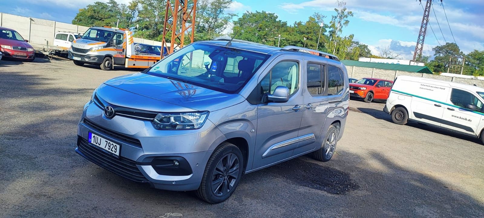 Toyota Proace, Toyota Proace City Verso 1.2 - fotka 2