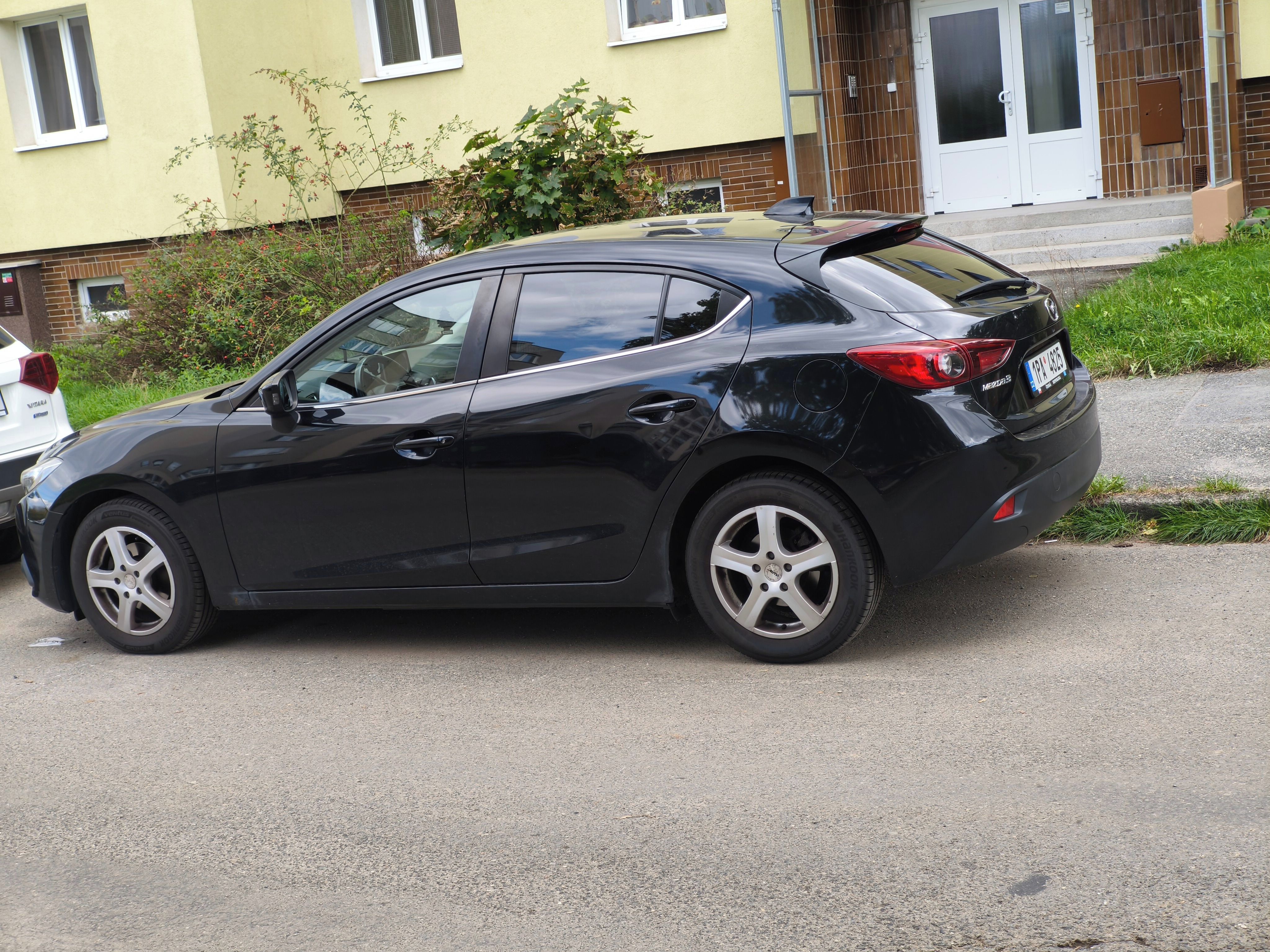 Mazda 3 - fotka 3