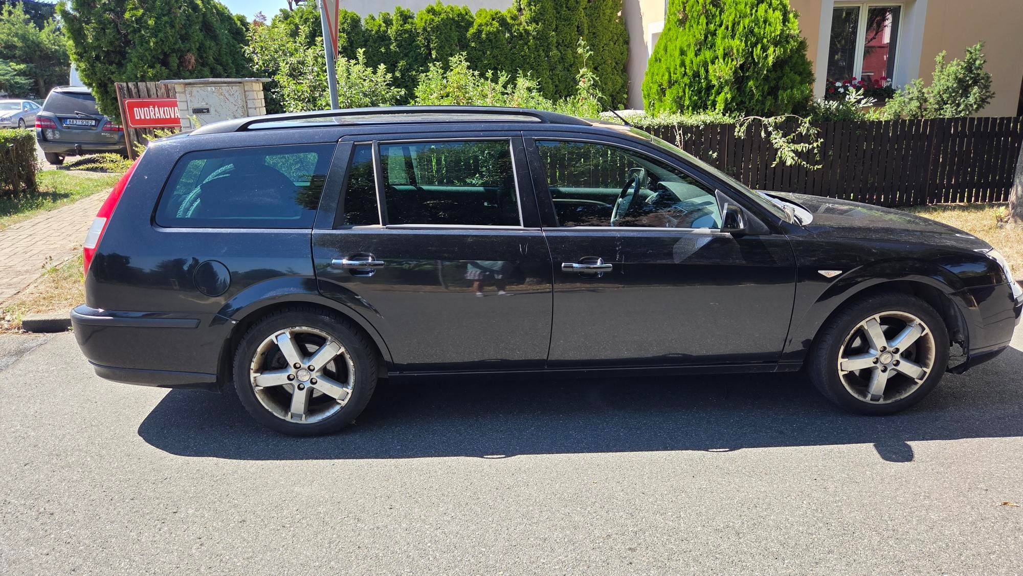 Ford Mondeo, 2,0 TDI, servisováno - fotka 6