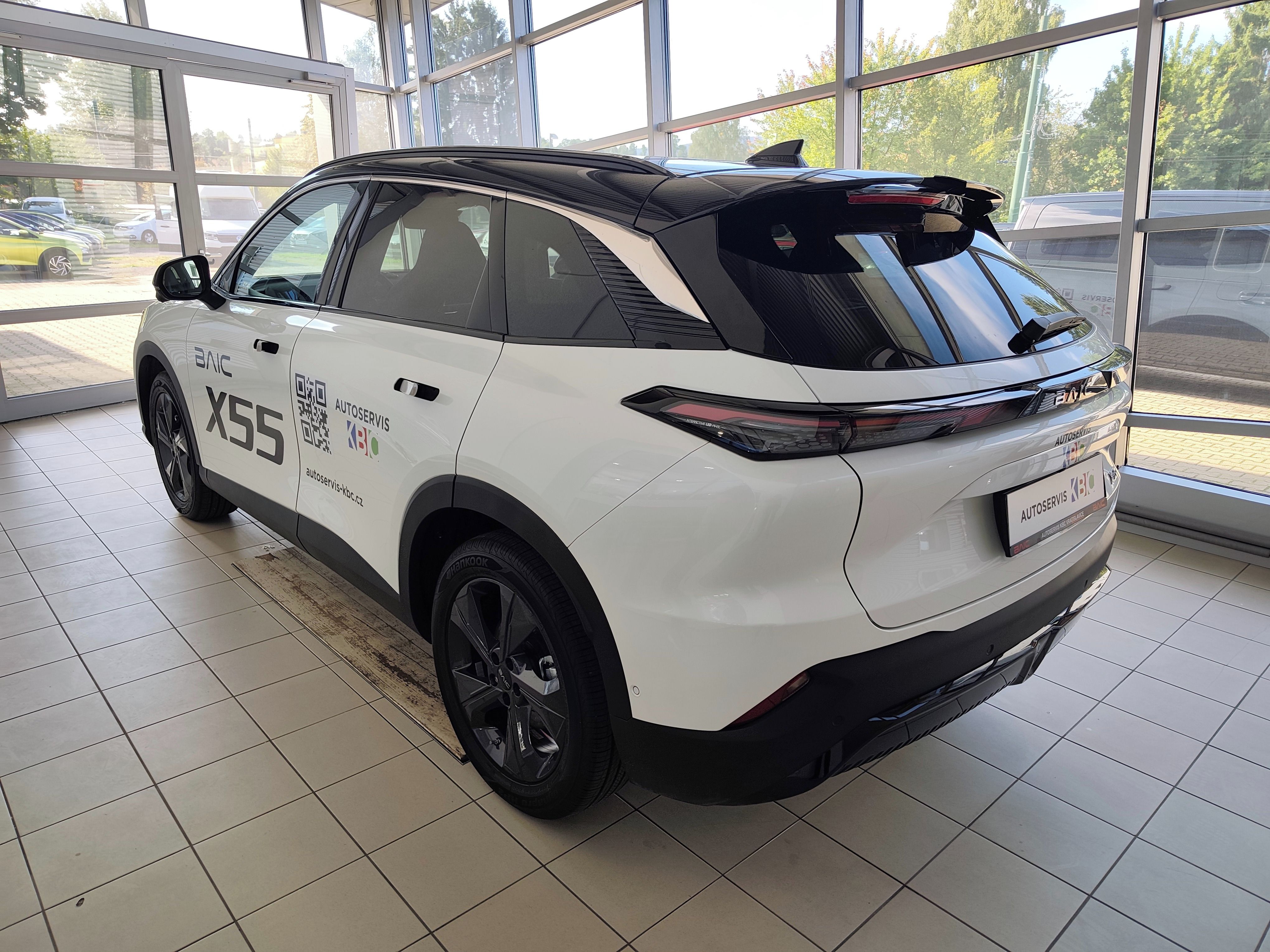 BAIC X55, 1.5T 130KW AT All in - fotka 2
