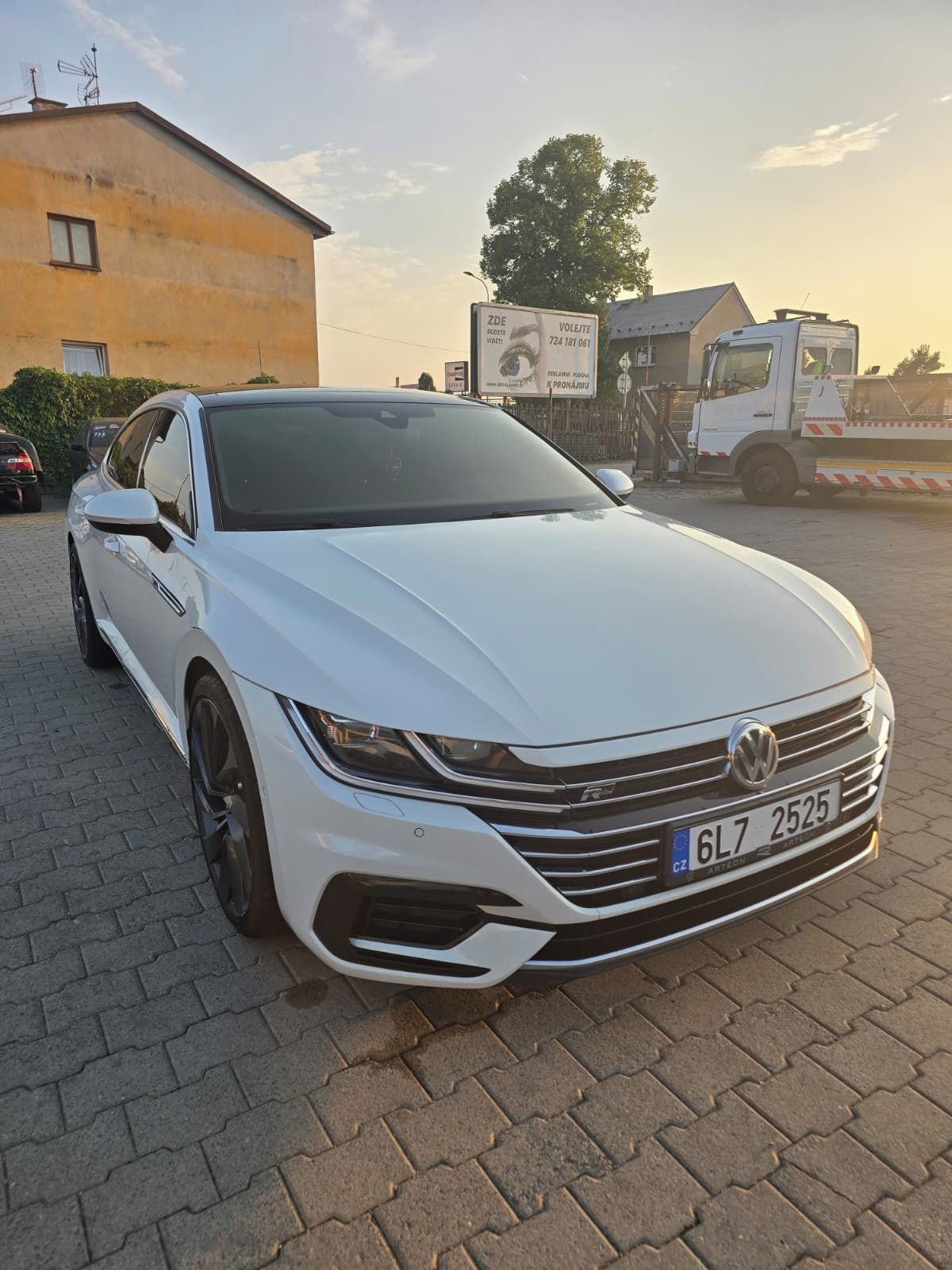 Volkswagen Arteon, 2.0 TDI BI-TURBO R-Line - fotka 6