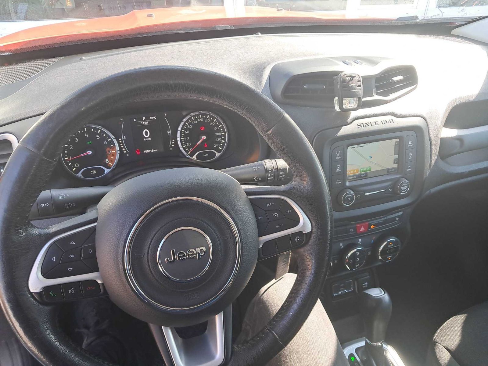 Jeep Renegade, 1.4 MultiAir, Automat - fotka 3