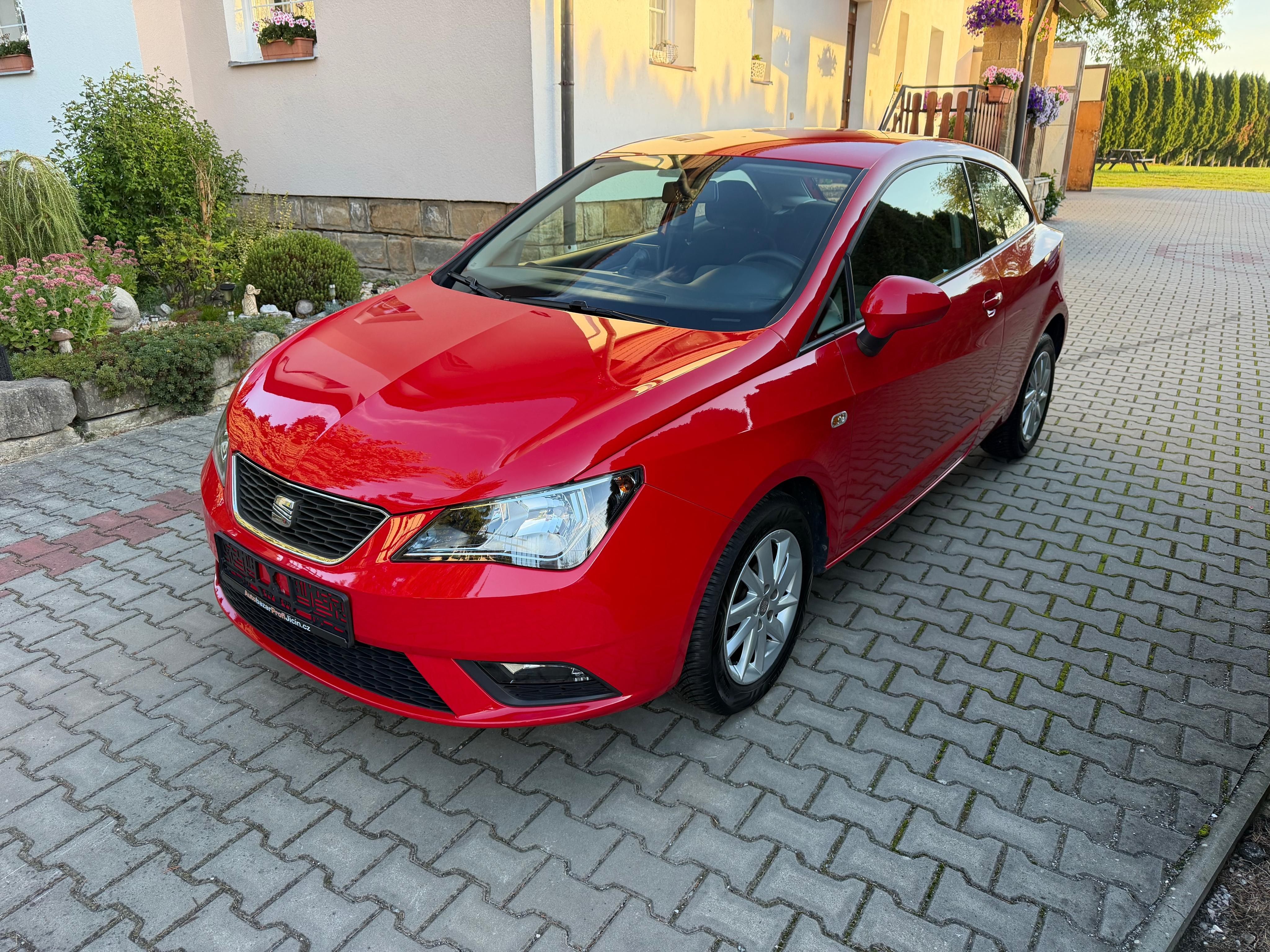 Seat Ibiza, 1,2i / 51kw naj: 45000km Top