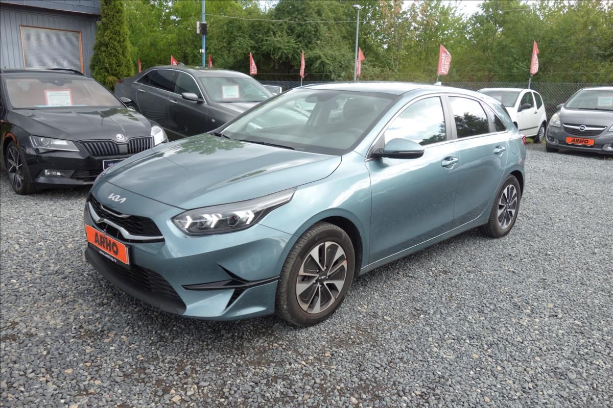 Kia Cee´d, 1,5 T-GDi,ČR,1 MAJ.,SERV.KN. - fotka 2