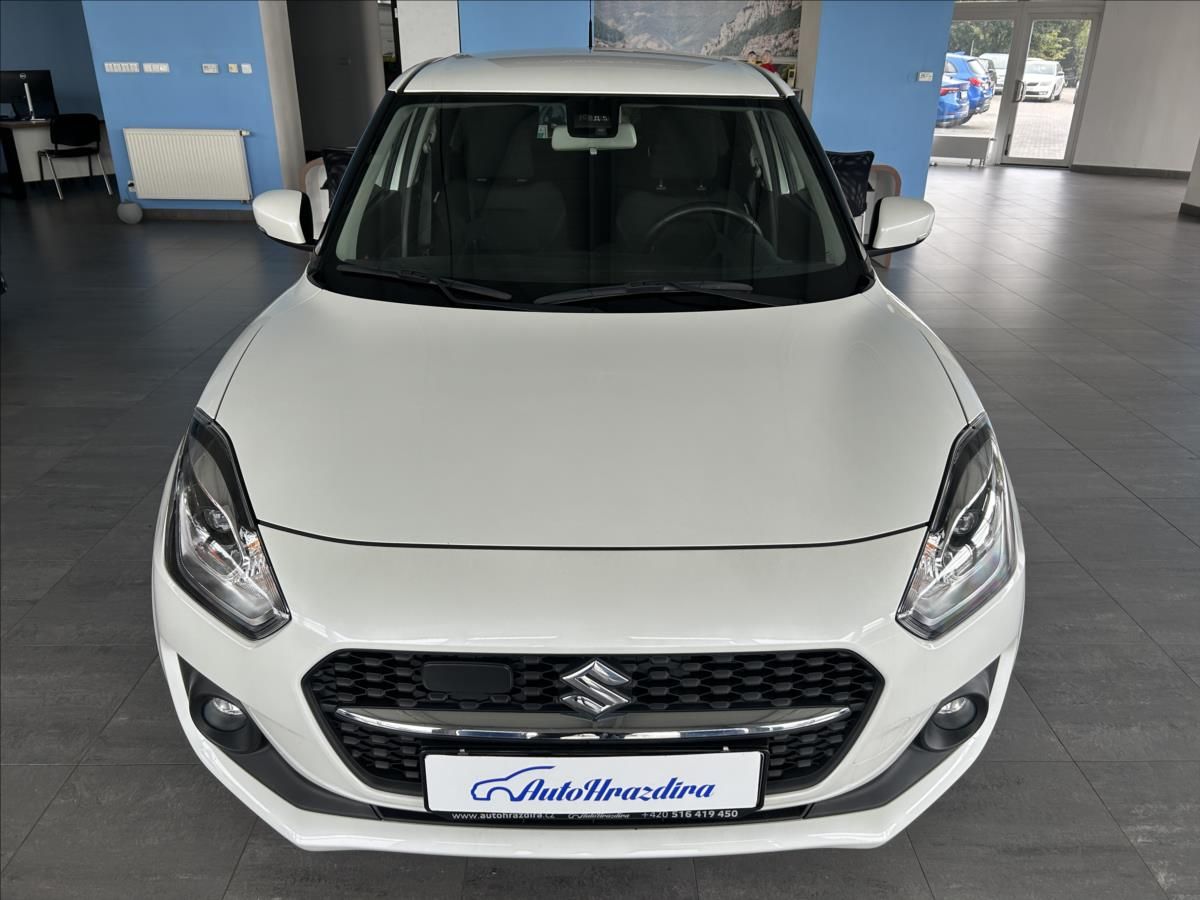 Suzuki Swift, 1,2   HYBRID,AUTOMAT,1.MAJ,ČR - fotka 2
