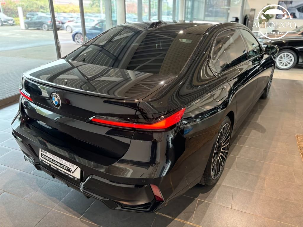 BMW Řada 7, 740d xDrive* - fotka 4