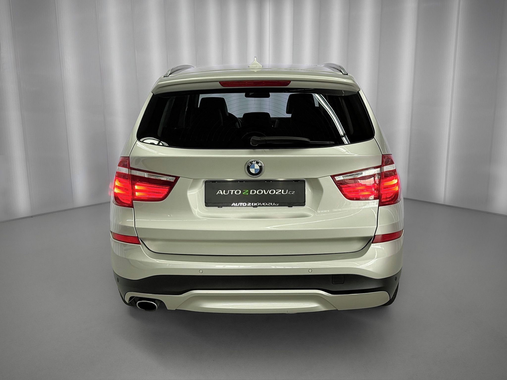 BMW X3, 2.0d xDrive, PANORAMA, TAŽNÉ - fotka 5