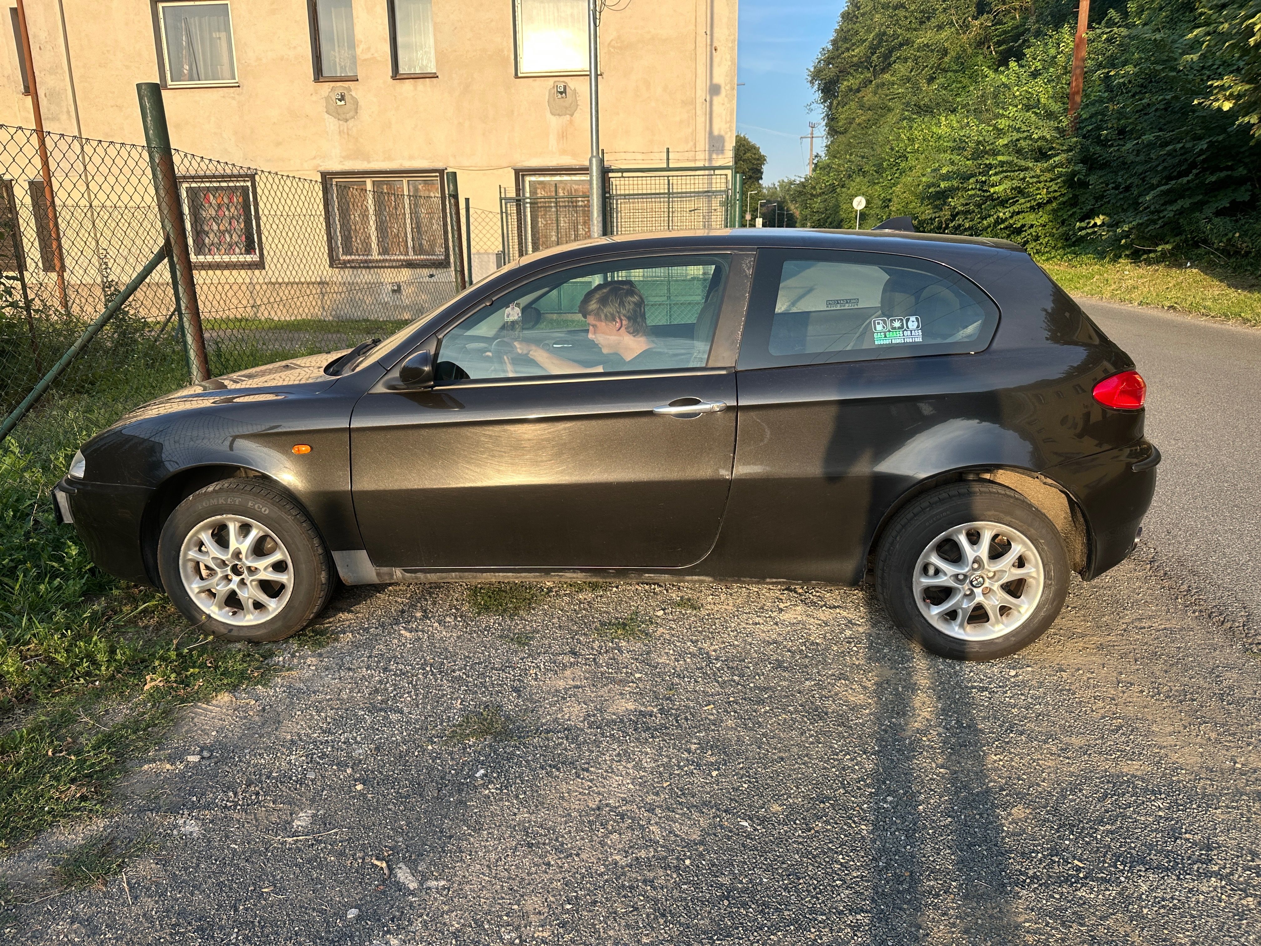 Alfa Romeo 147, Alfa Romeo 147 1.6 88kw - fotka 6