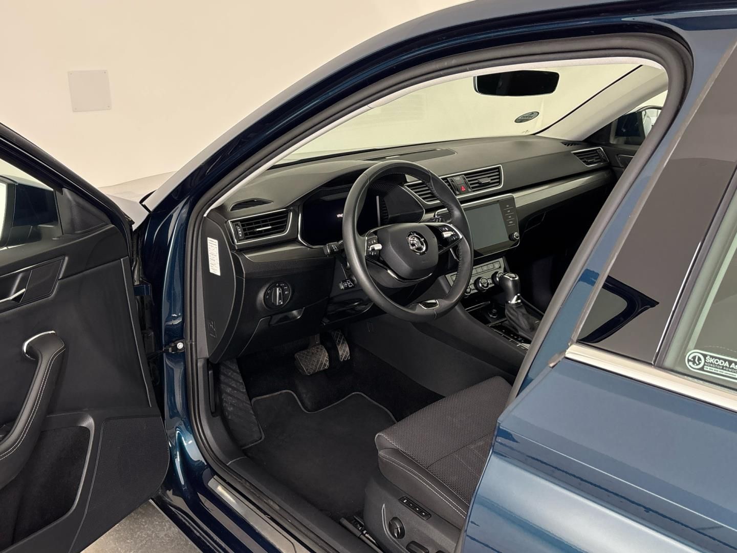 Škoda Superb, 2.0 TDI / 110 kW Style DSG - fotka 6
