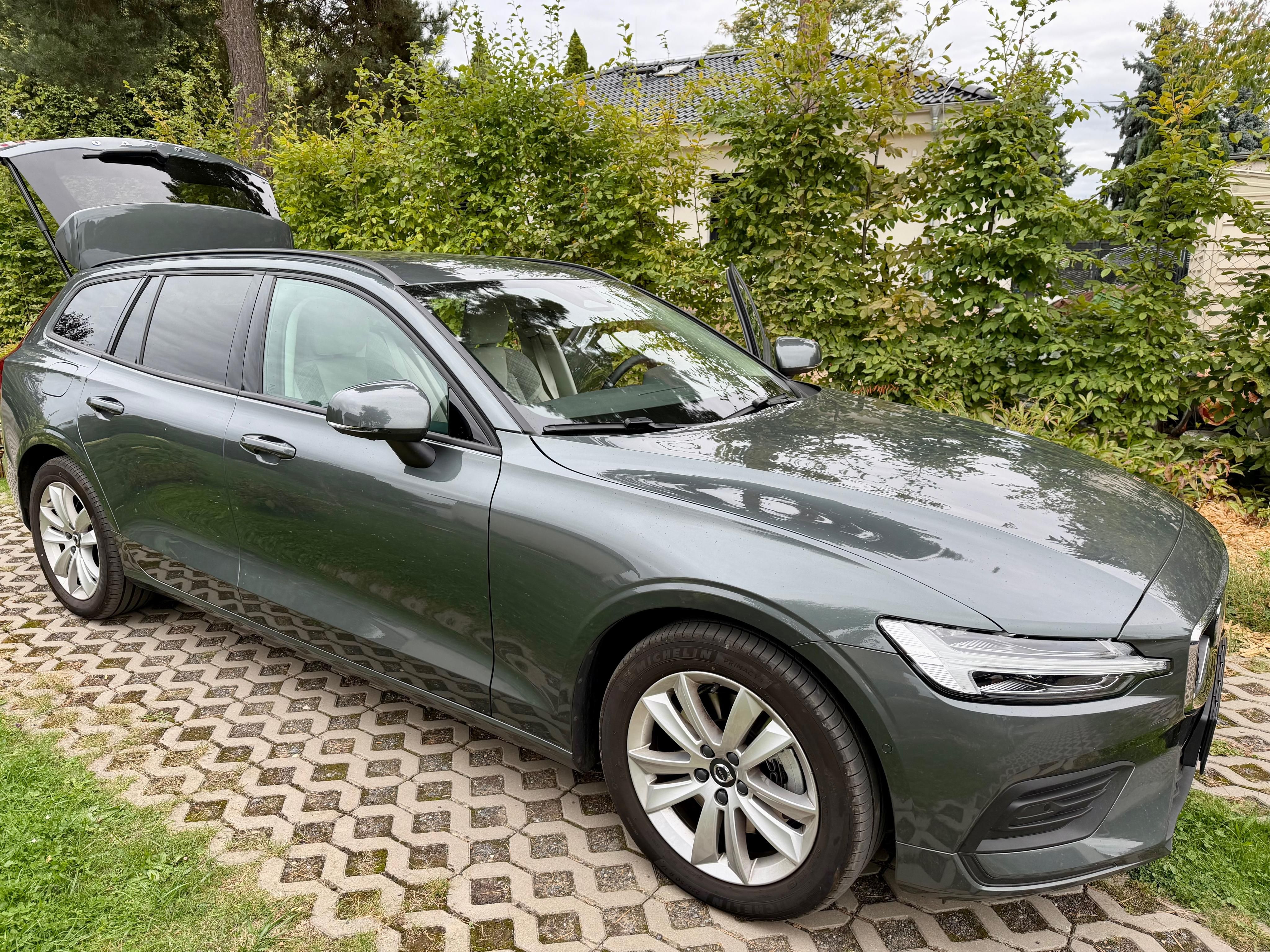Volvo V60, Volvo V60