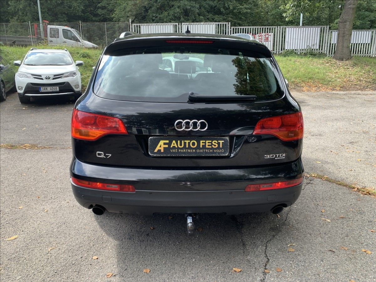 Audi Q7, 3,0 TDI QUATTRO - fotka 6