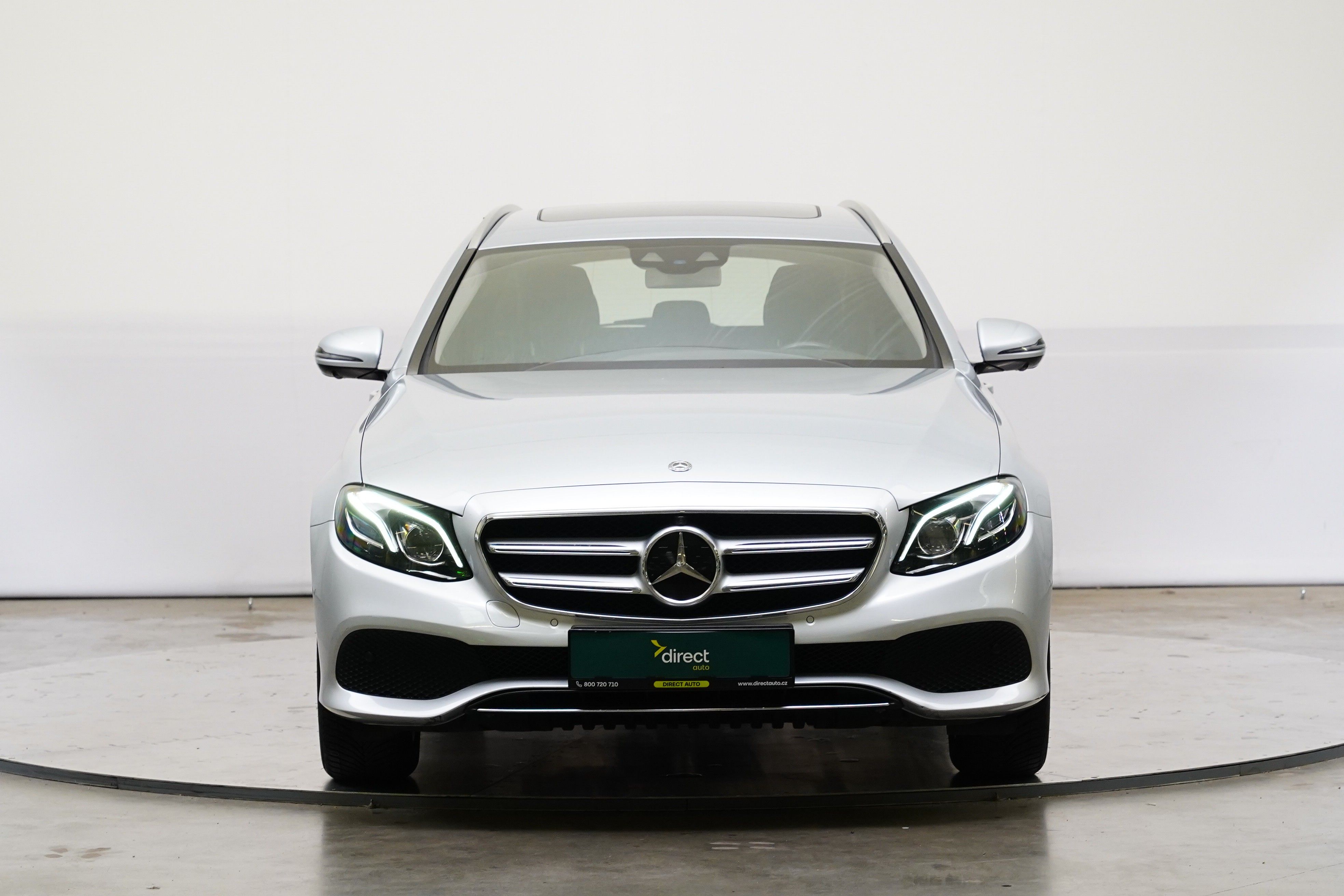 Mercedes-Benz Třídy E, 2.0 d 143 kW - fotka 4