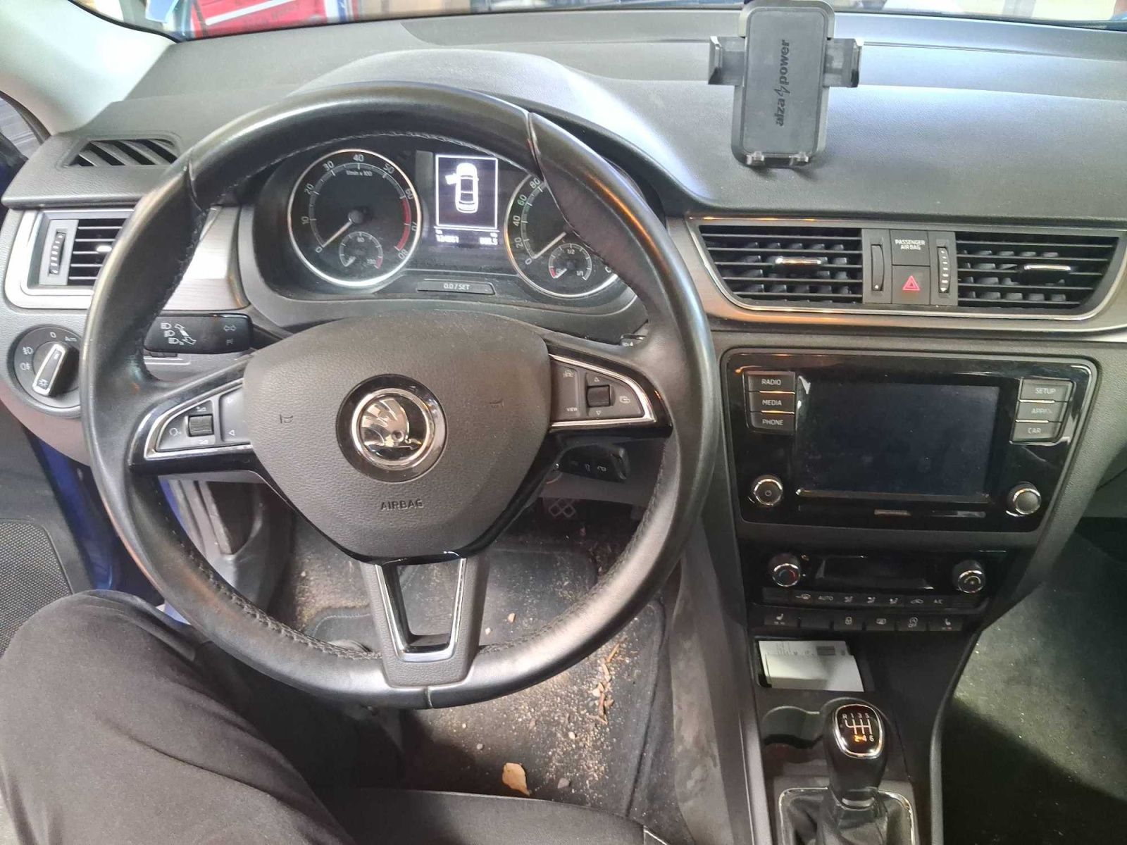 Škoda Rapid, 1.0 TSI, Automatická klima - fotka 3