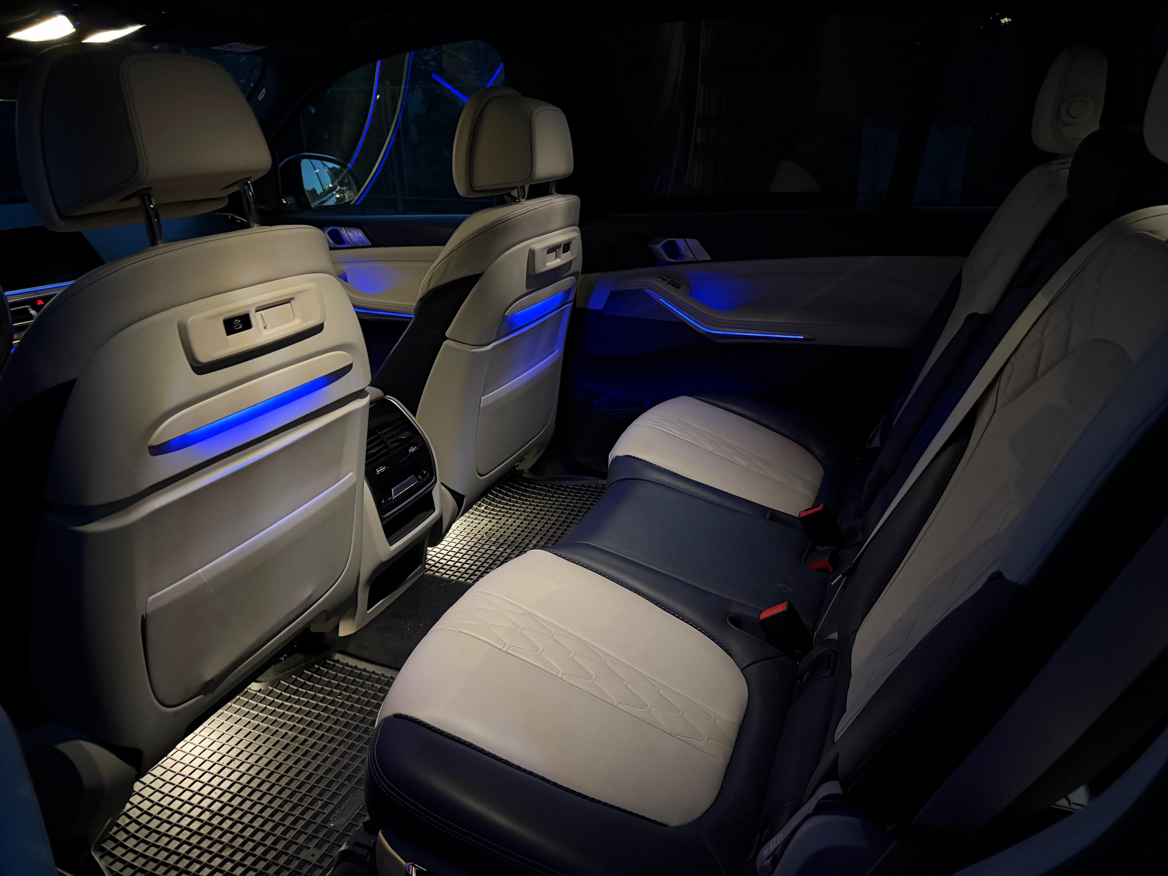 BMW X7, xDrive 40d, 250kW - fotka 5