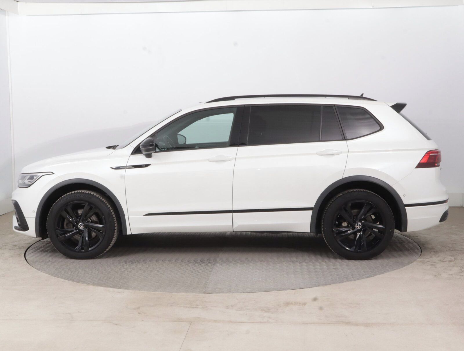 Volkswagen Tiguan Allspace, 2.0 TSI, R-Line, 4X4, Automat - fotka 3