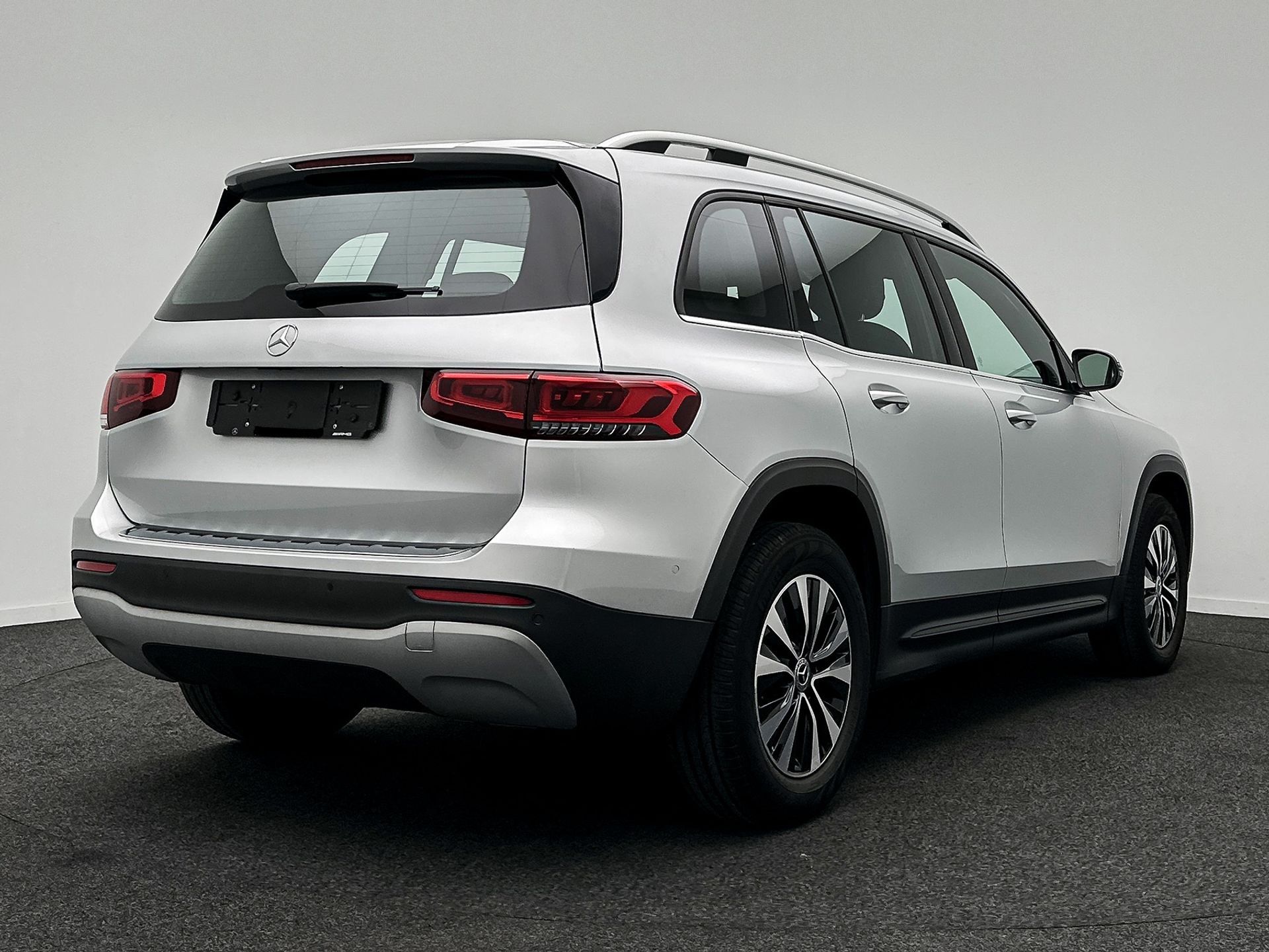 Mercedes-Benz GLB - fotka 4