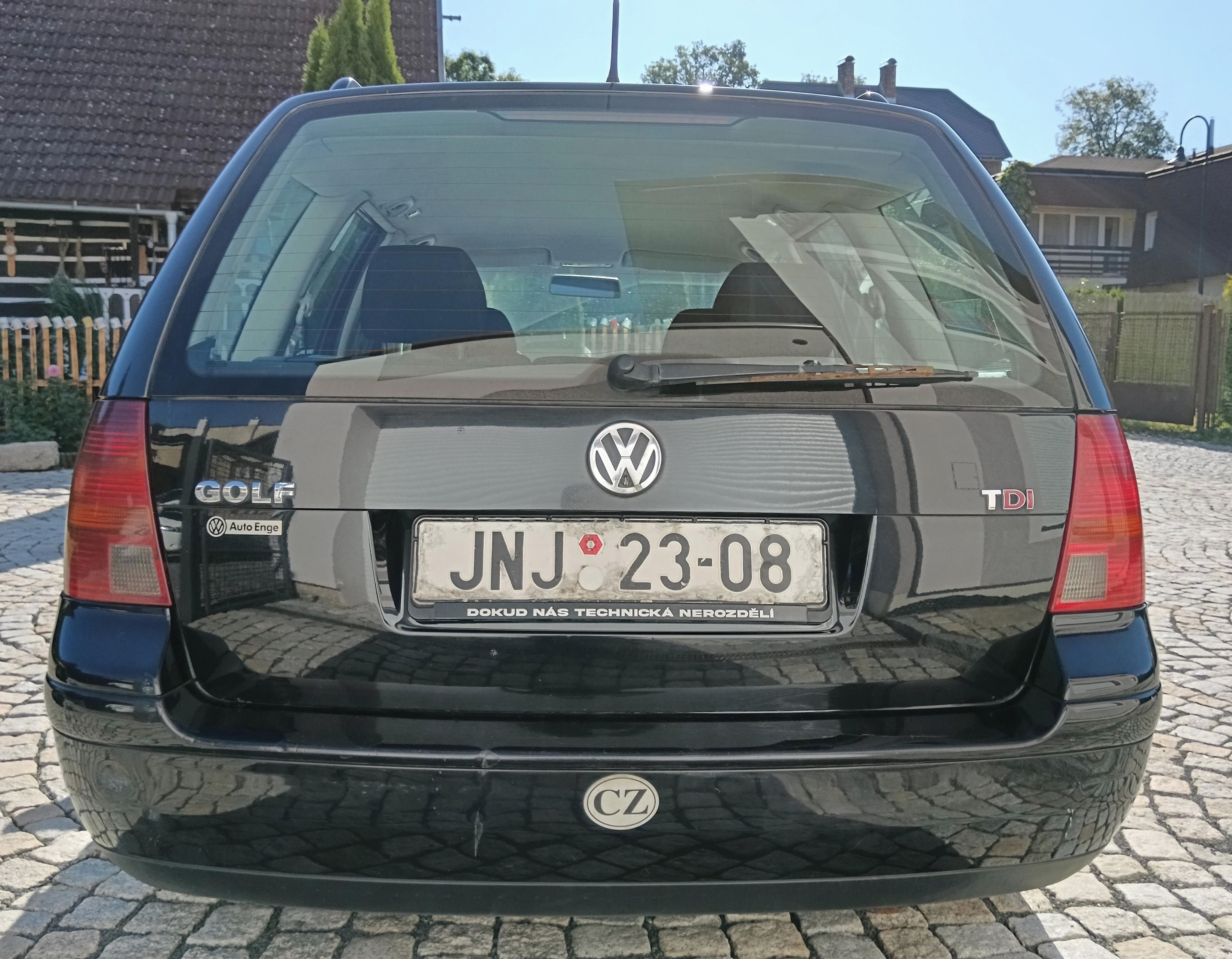 Volkswagen Golf Variant - fotka 5