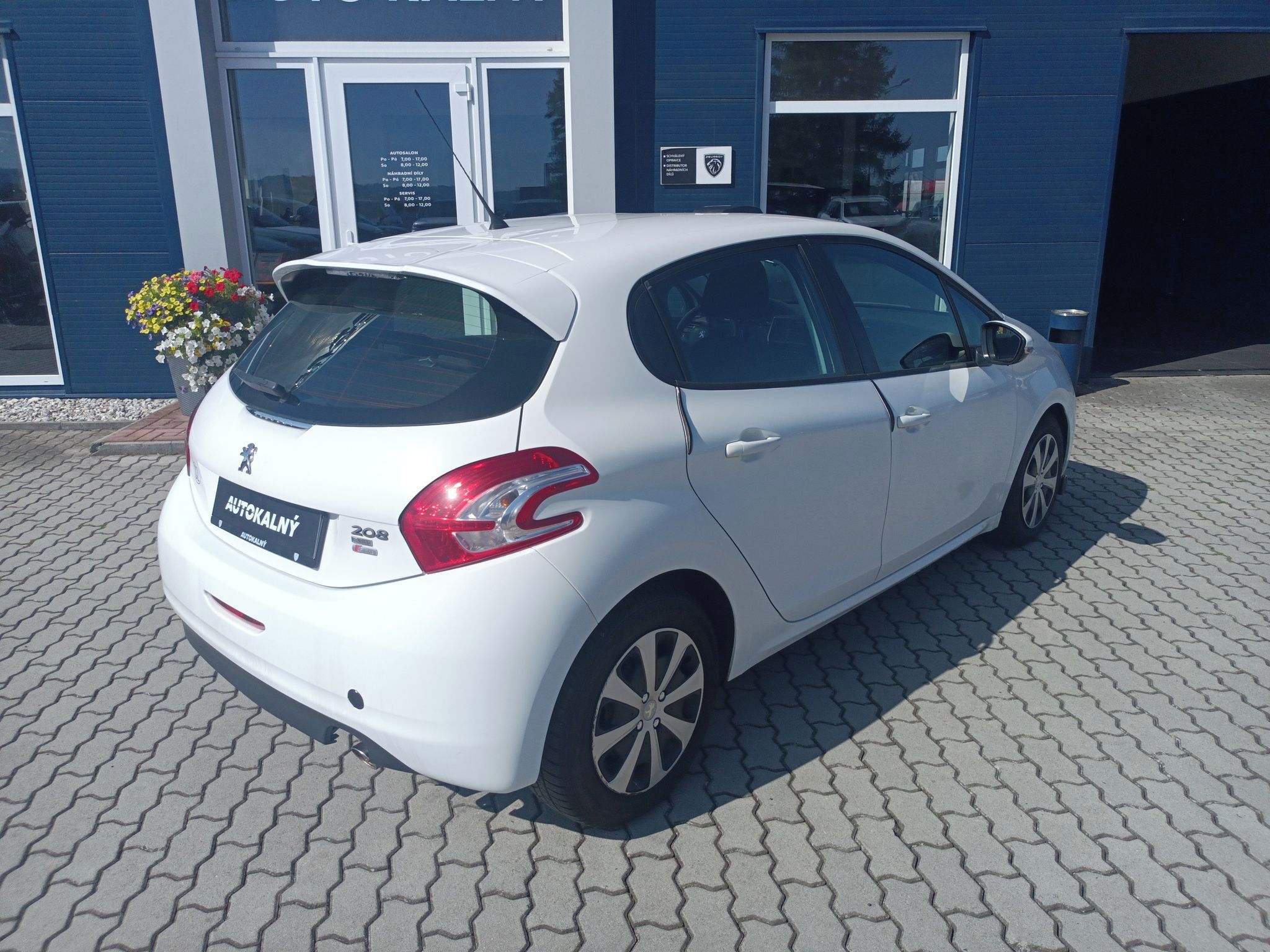 Peugeot 208, ACTIVE 1.4 HDi  75k, Automat - fotka 4