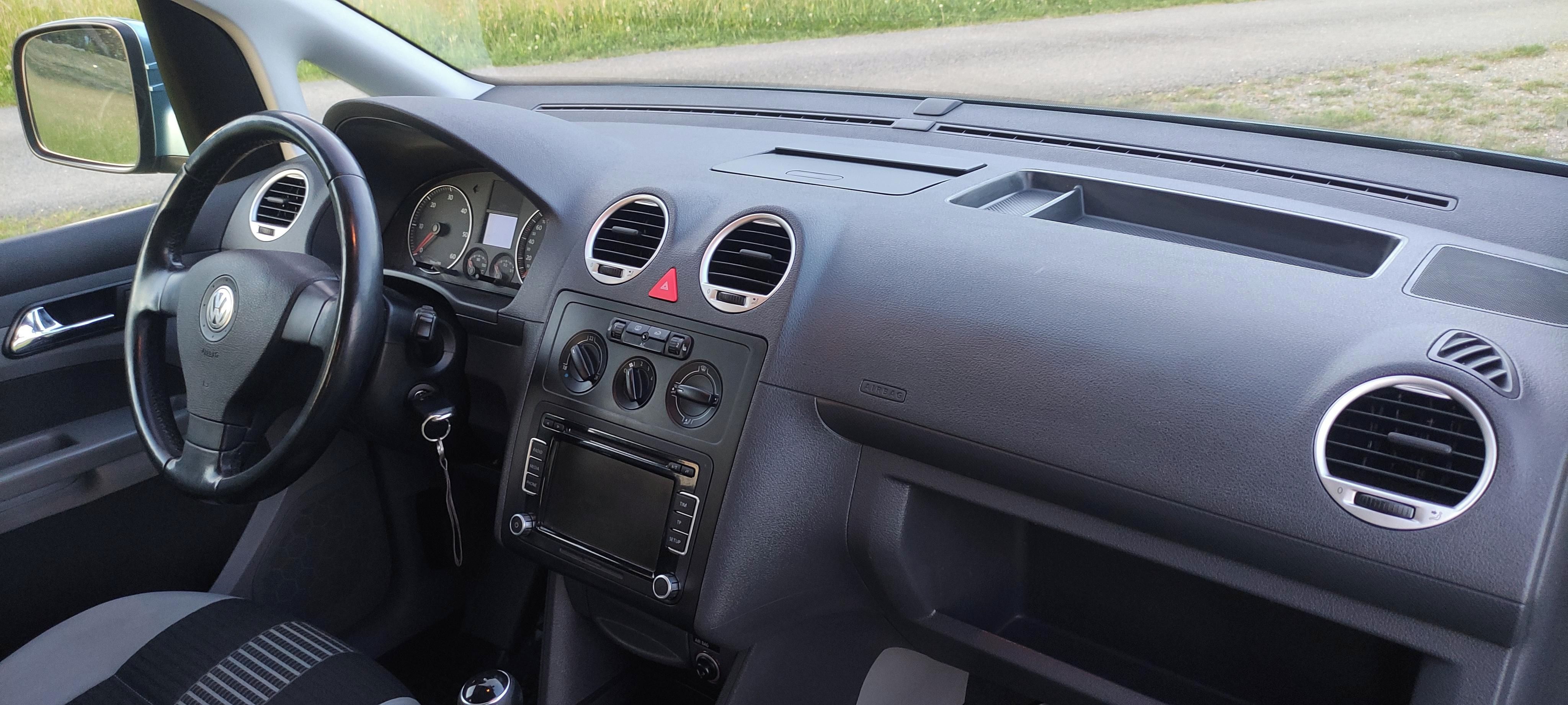 Volkswagen Caddy, 1,9TDI  77kw - fotka 2