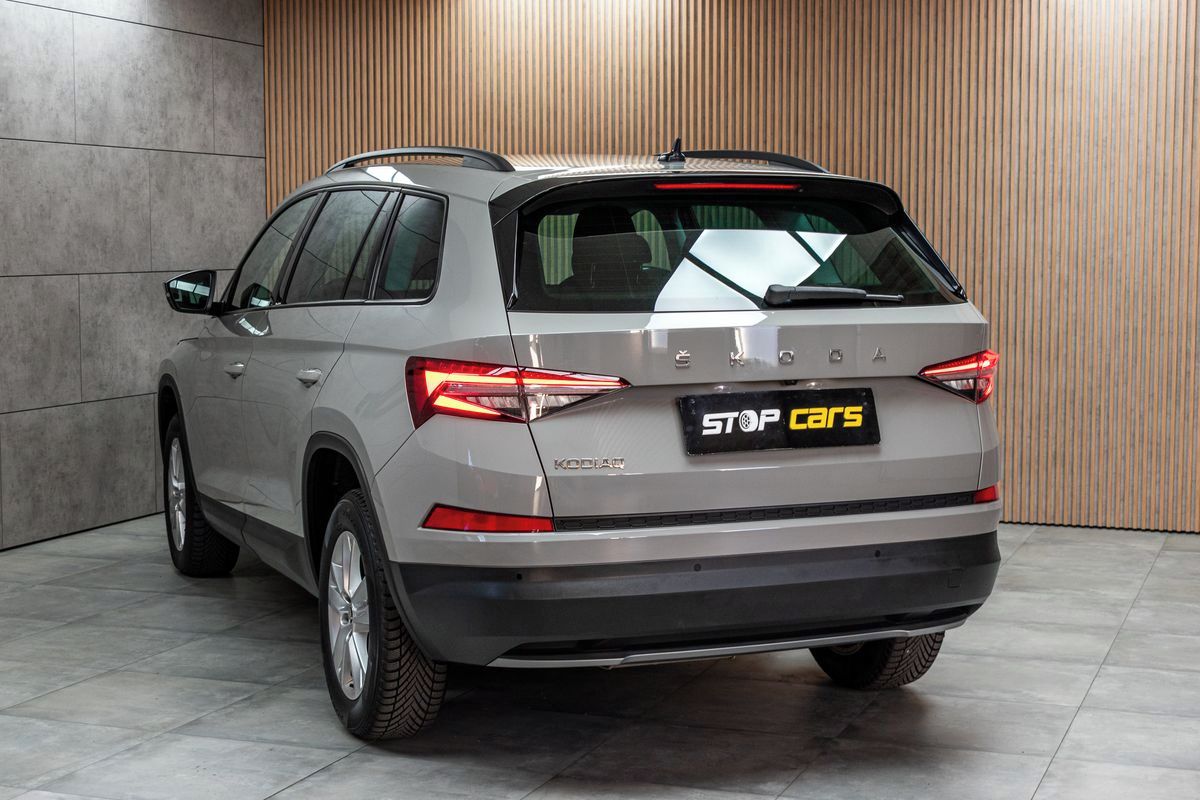 Škoda Kodiaq, 2.0 TDI 110kW*DSG*KAMERA*DPH* - fotka 4