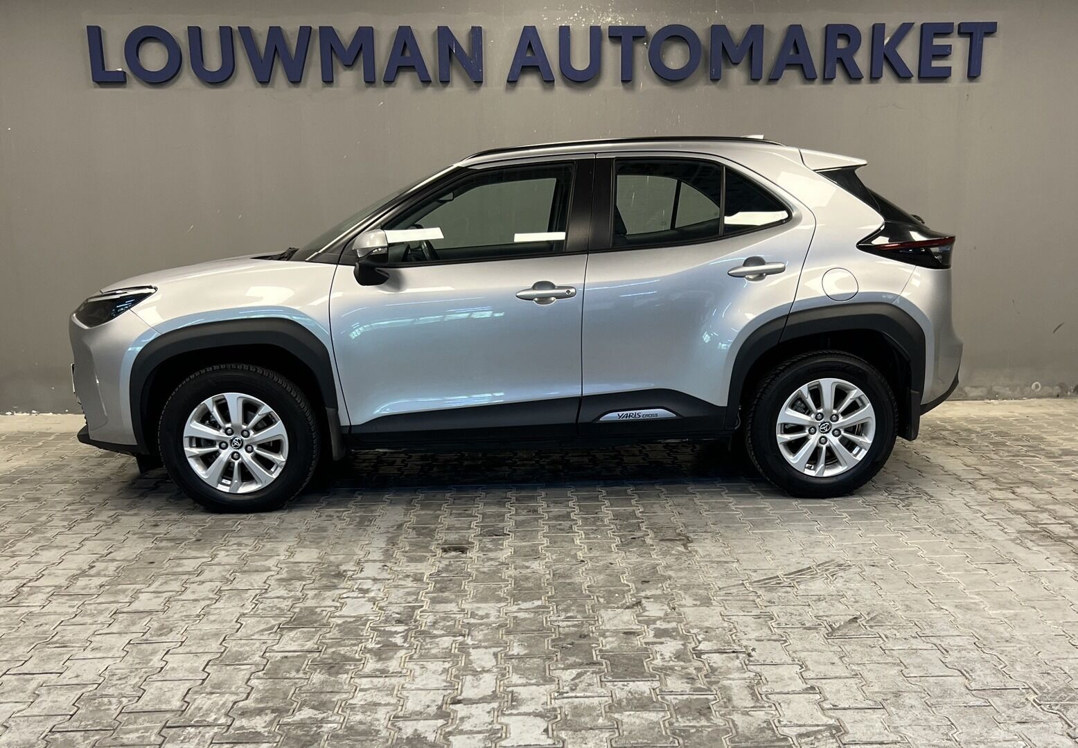Toyota Yaris Cross, 1,5 Hybrid AT Comfort - fotka 4