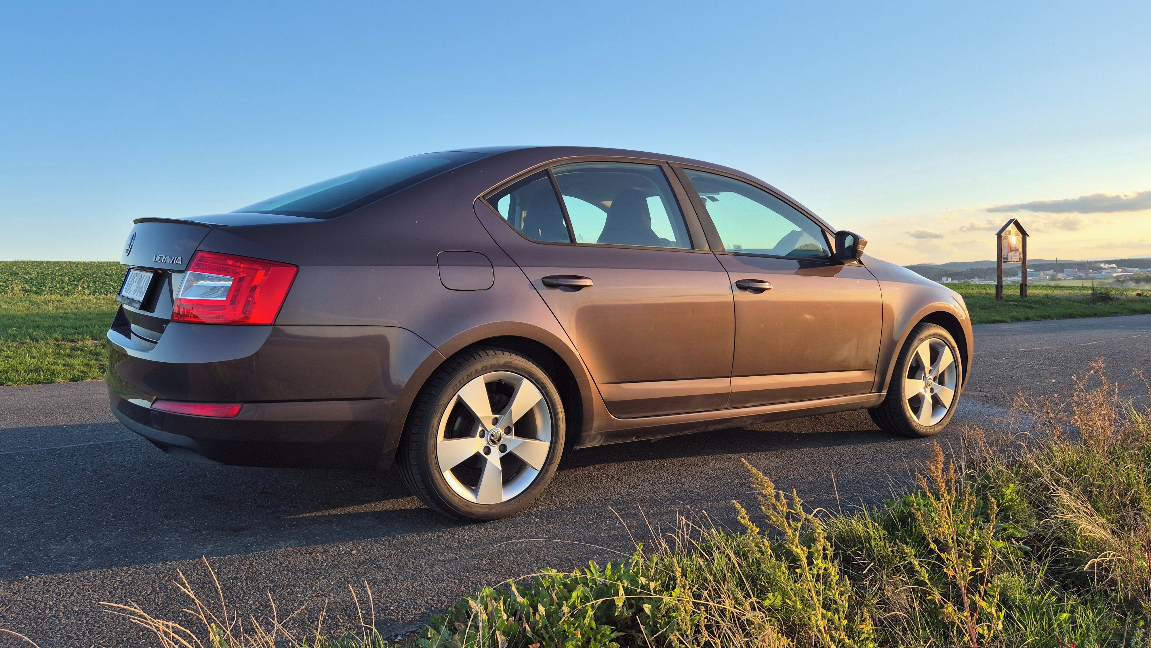 Škoda Octavia, OCTAVIA 3, 1.4 TSI, 1.MAJITEL - fotka 5