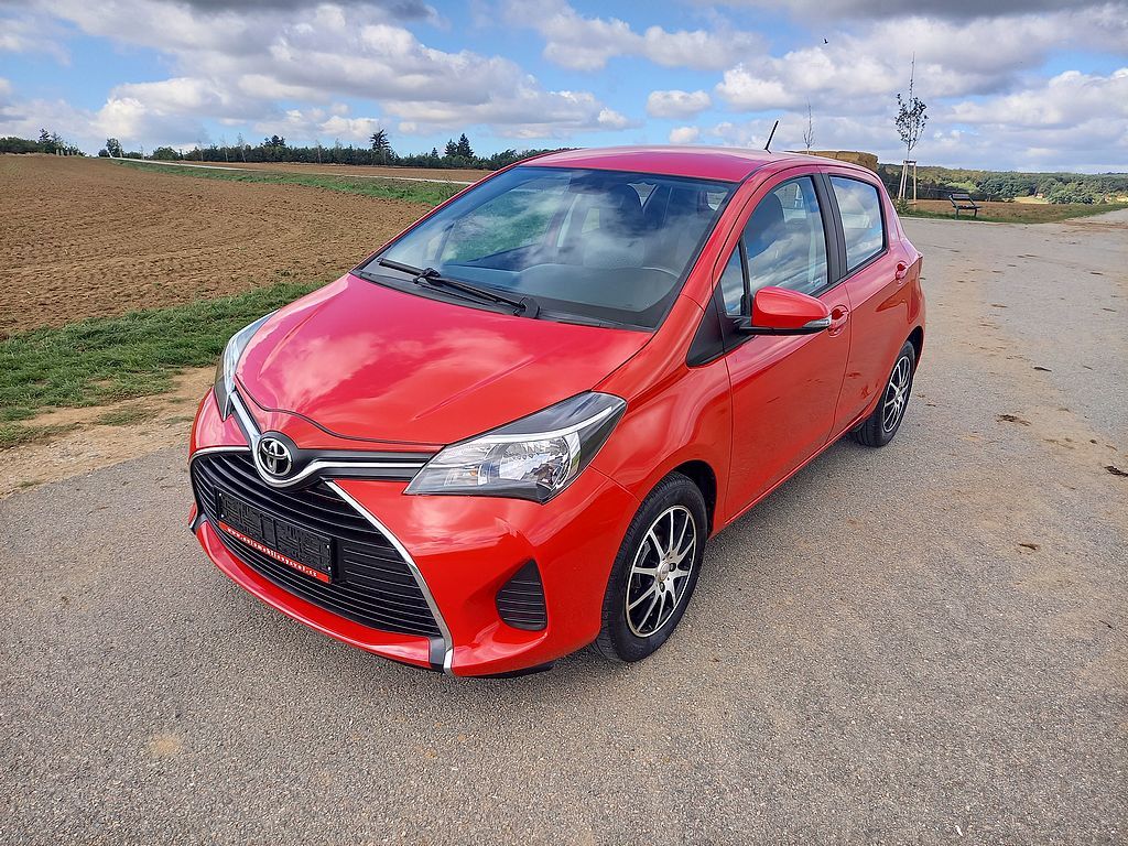Toyota Yaris, 1.3VTI automat 1.majitel ČR
