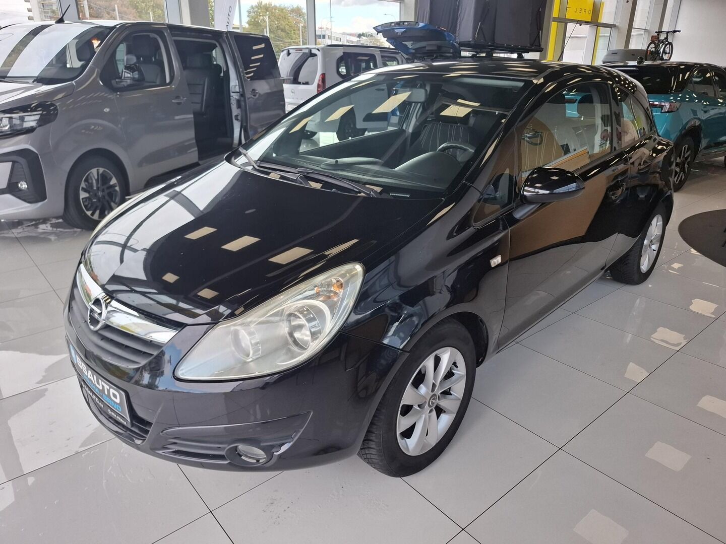 Opel Corsa, 1.2i 63KW 2011