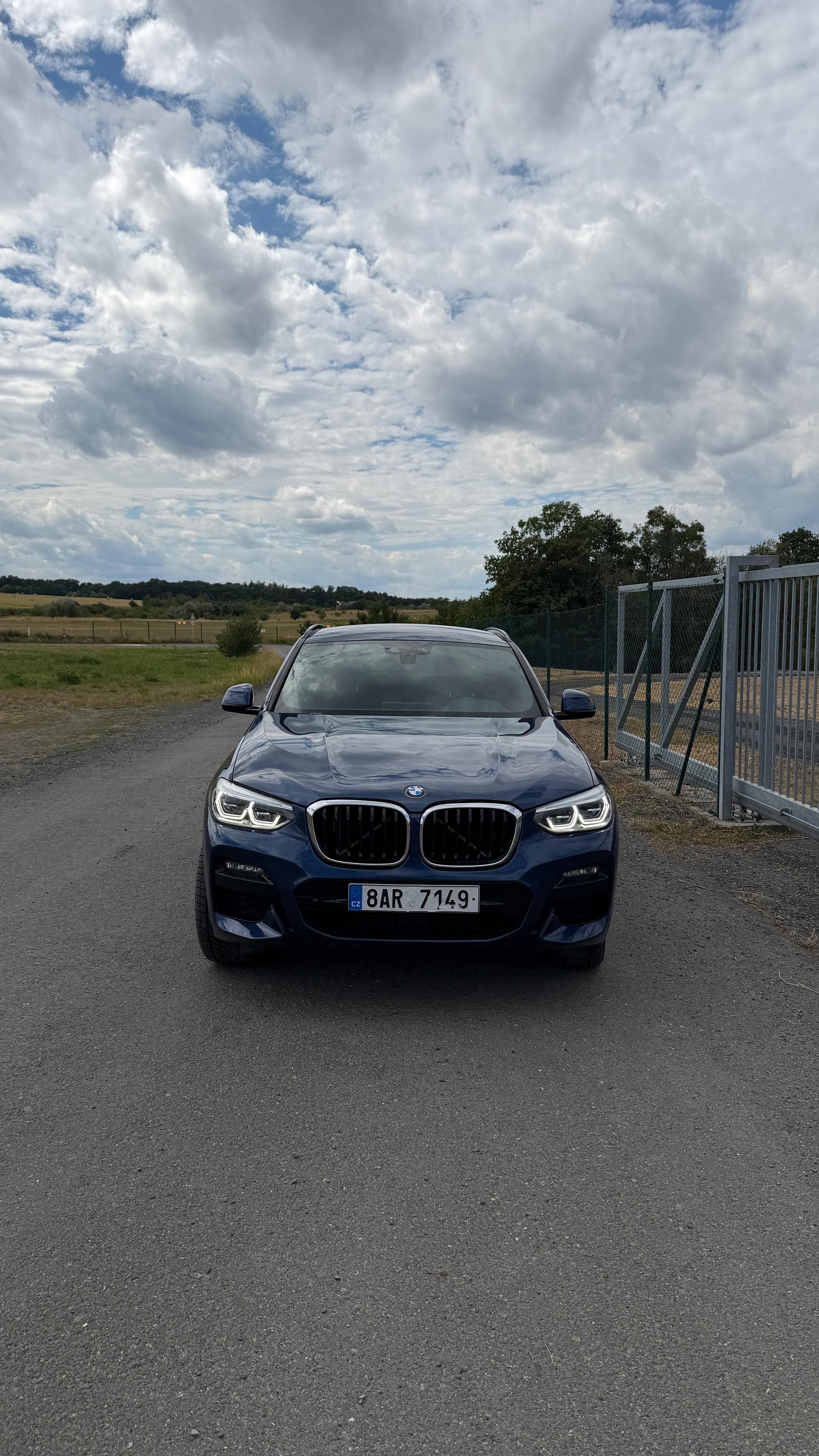 BMW X4, BMW X4 3.0 xDrive30d M Sport - fotka 2