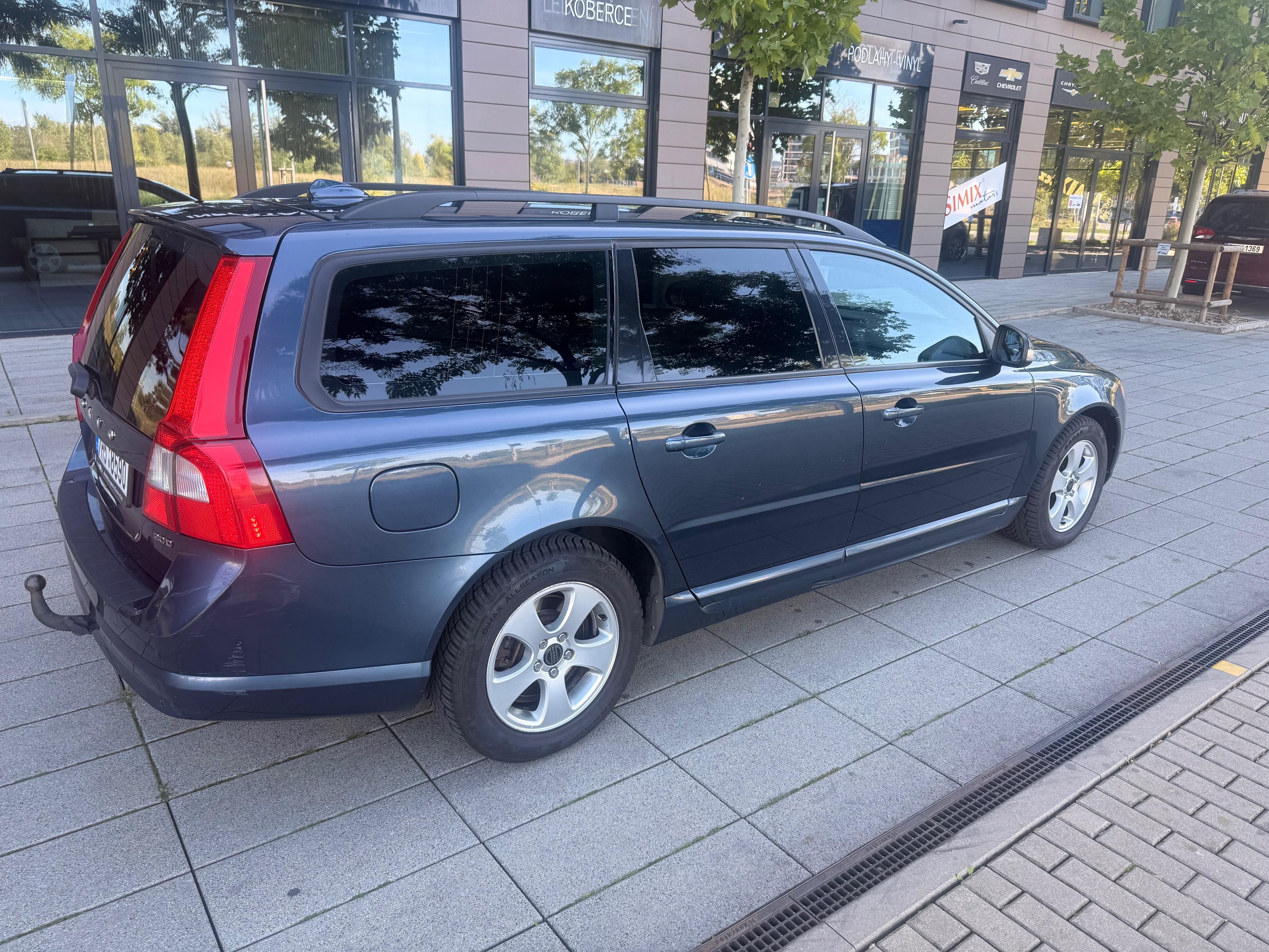 Volvo V70, 2.0D SERVIS, NOVE PNEU - fotka 4