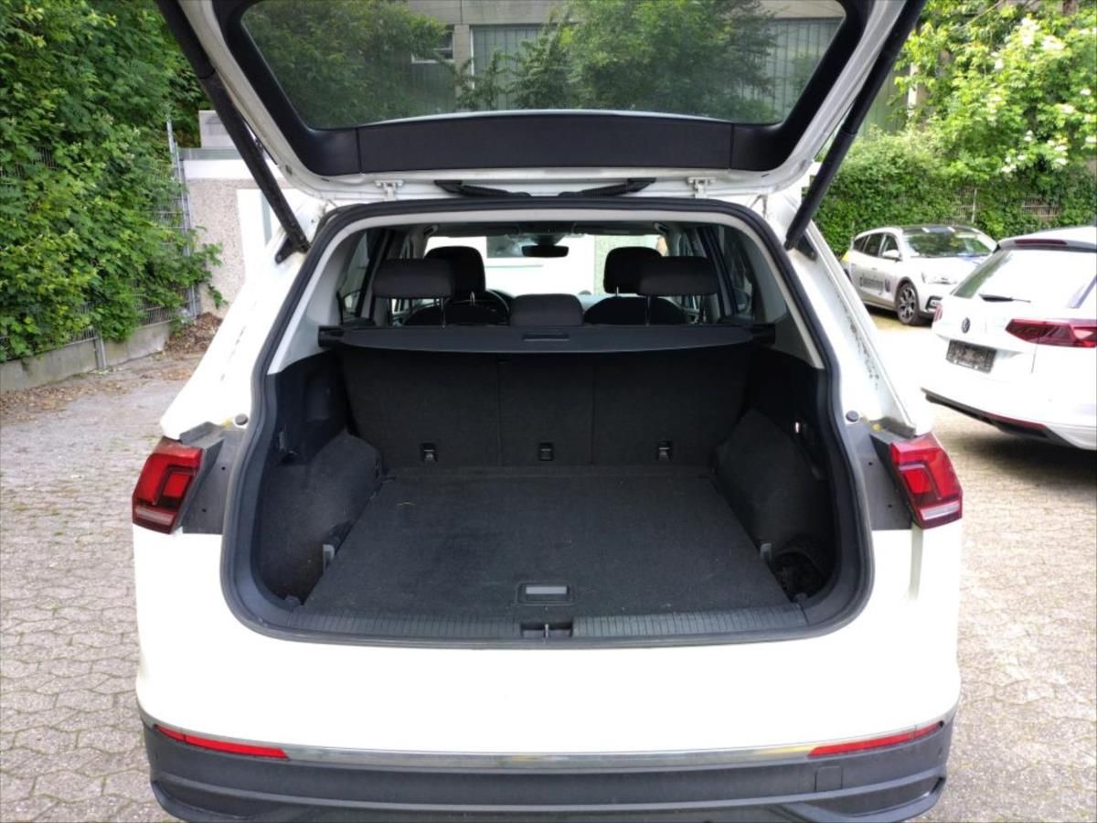 Volkswagen Tiguan Allspace, 2,0 TDI TAŽNÉ WEBASTO PANORAMA - fotka 6