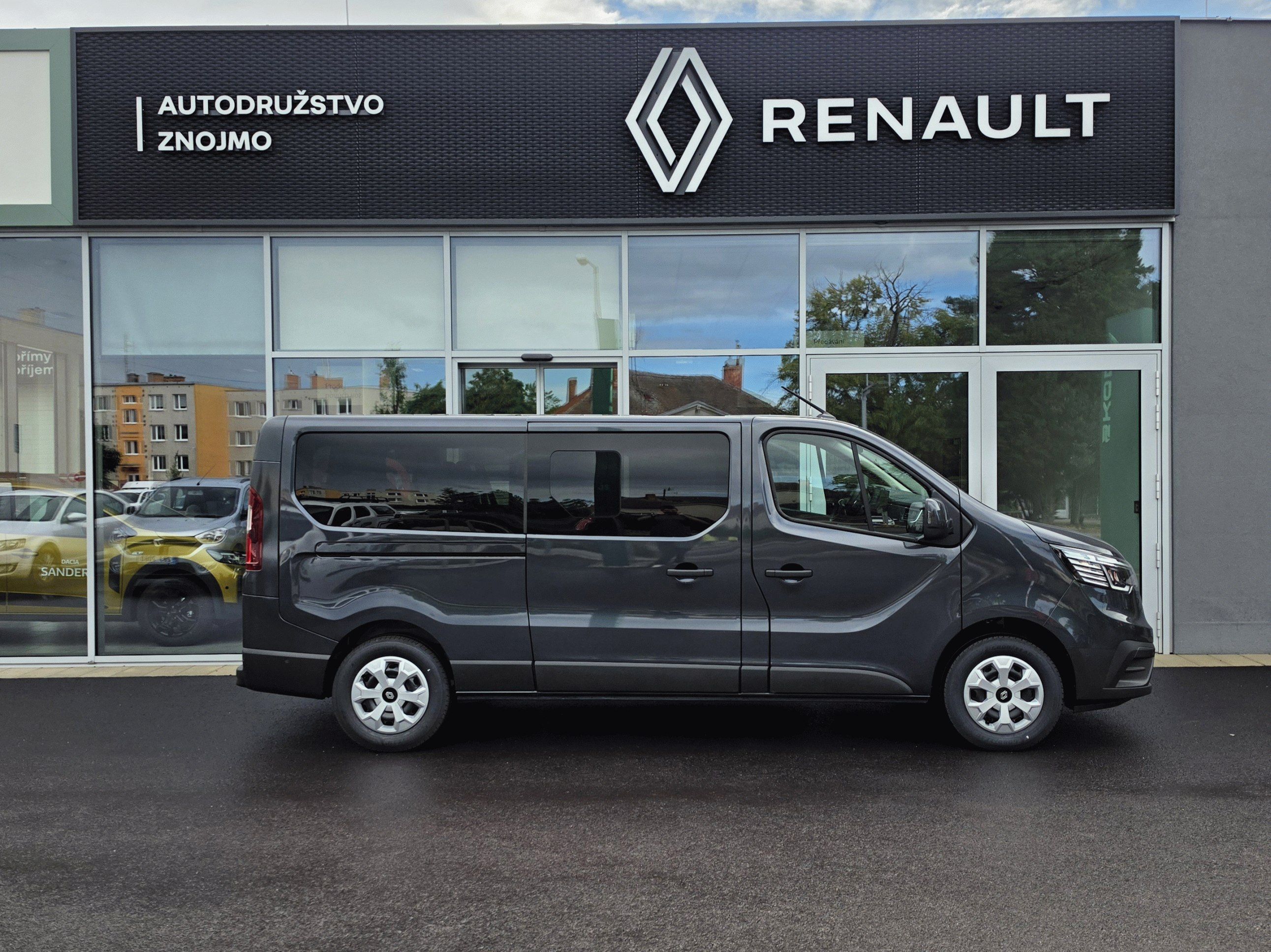 Renault Trafic, L2 Equilibre Blue dCi 150  Com - fotka 4
