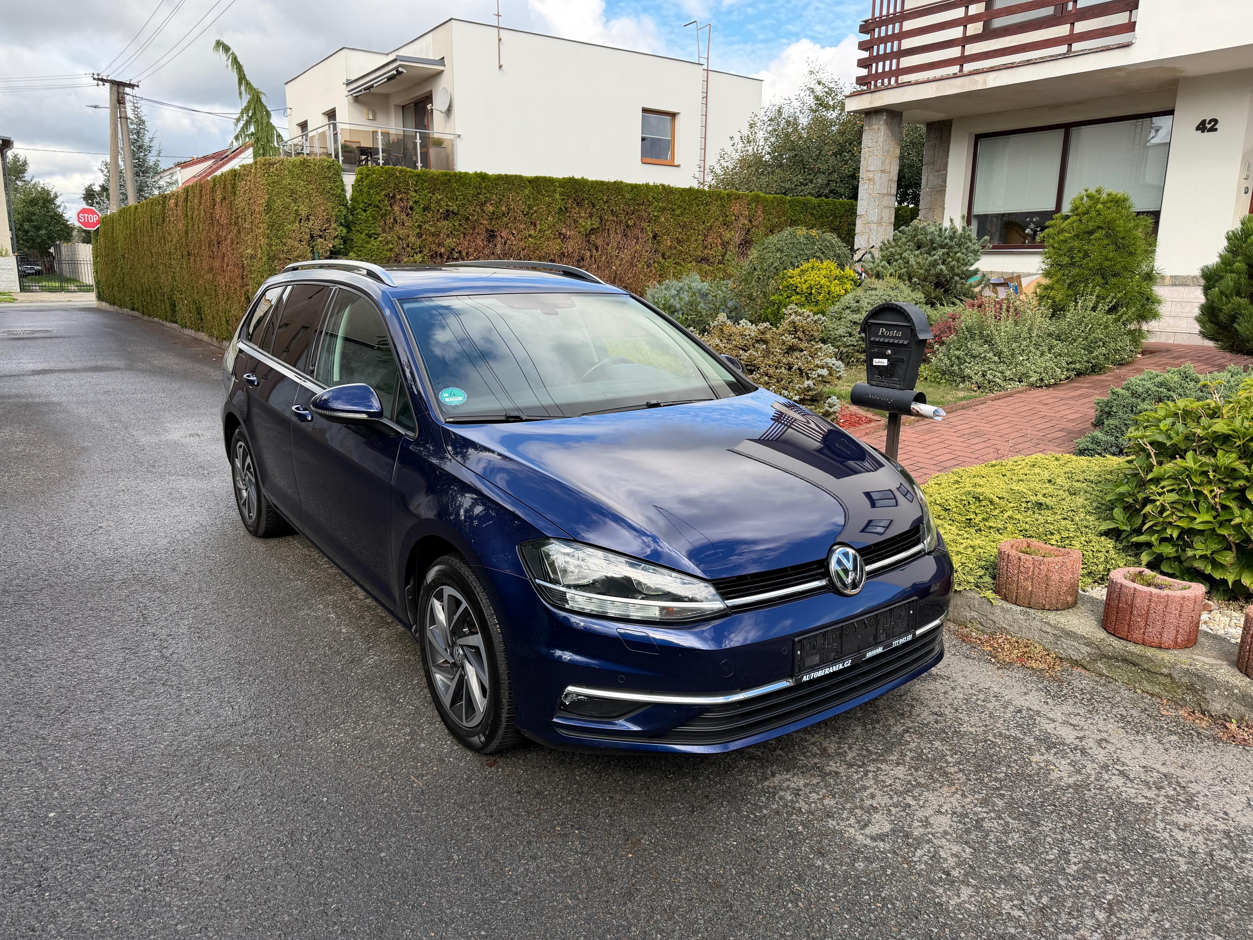 Volkswagen Golf, 1.0 TSI 81KW SOUND - fotka 2