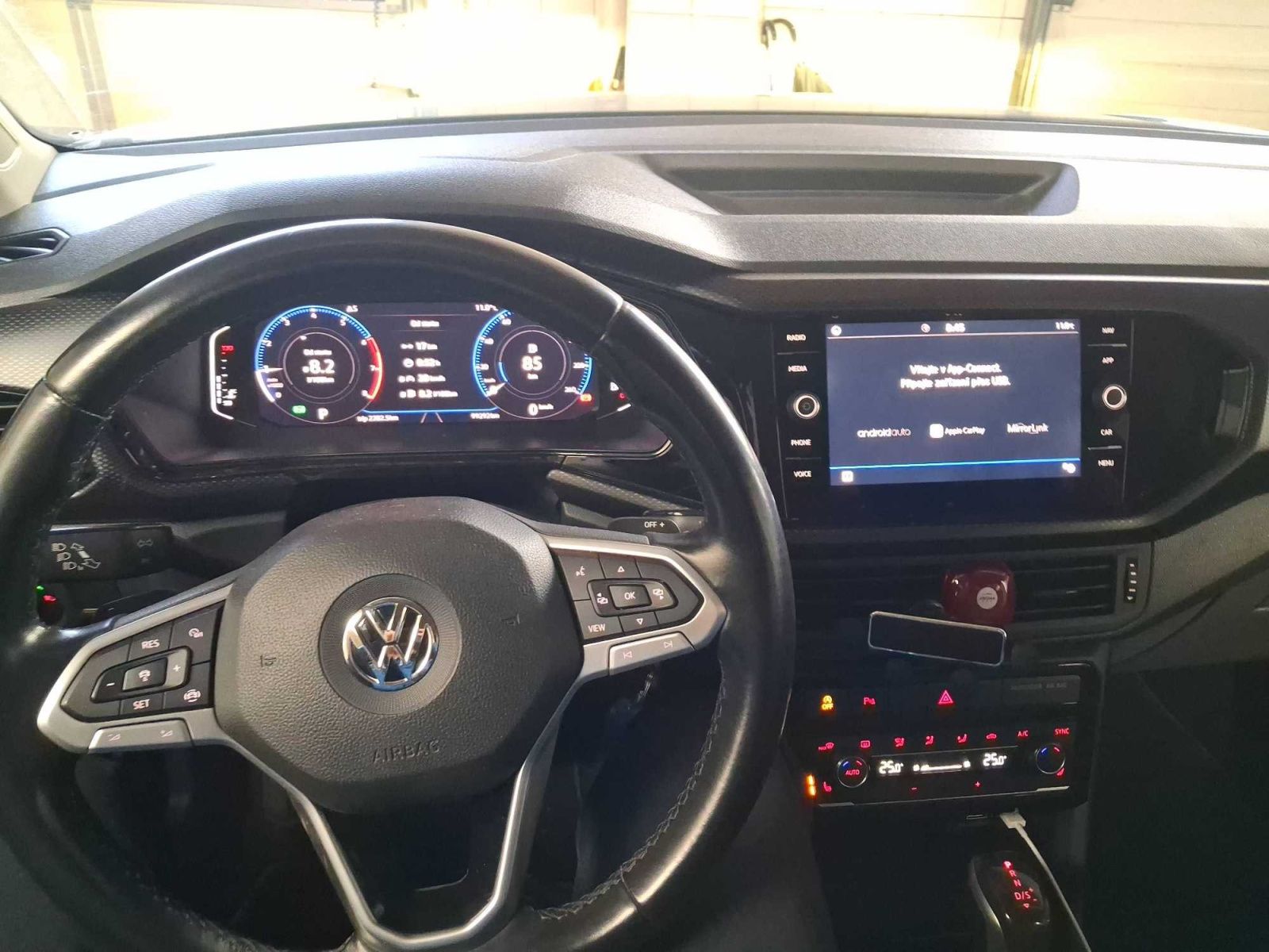 Volkswagen T-Cross, 1.0 TSI, R-Line, Automat - fotka 3
