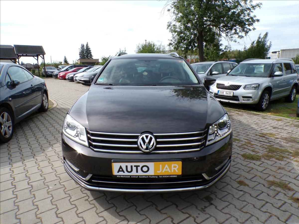 Volkswagen Passat, 2,0 TDI  DSG - fotka 3