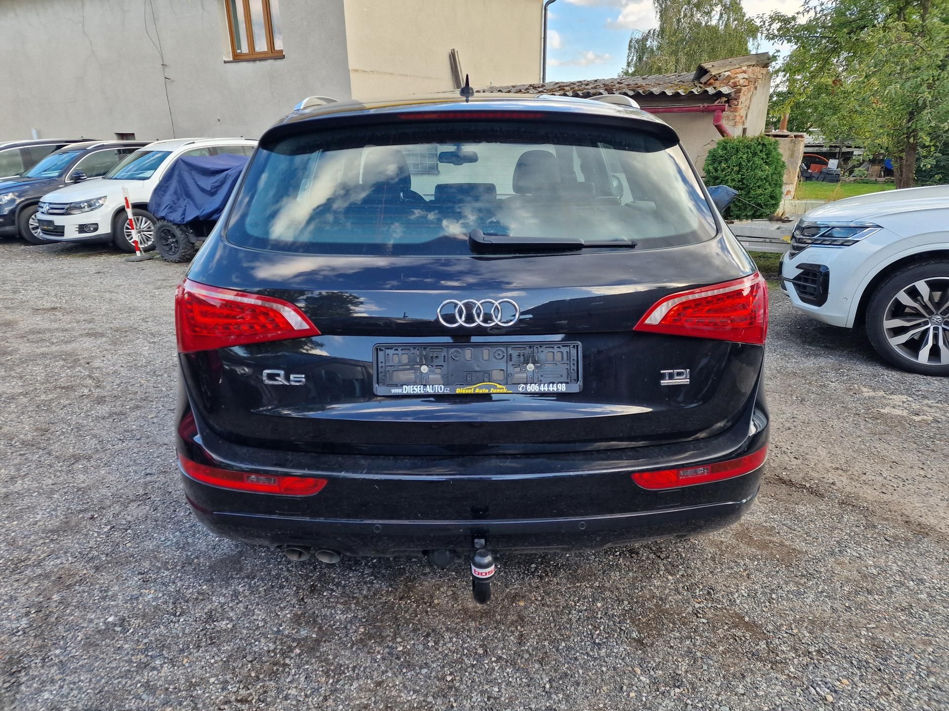Audi Q5, 2,0TDI QUATTRO S-LINE 125KW - fotka 4