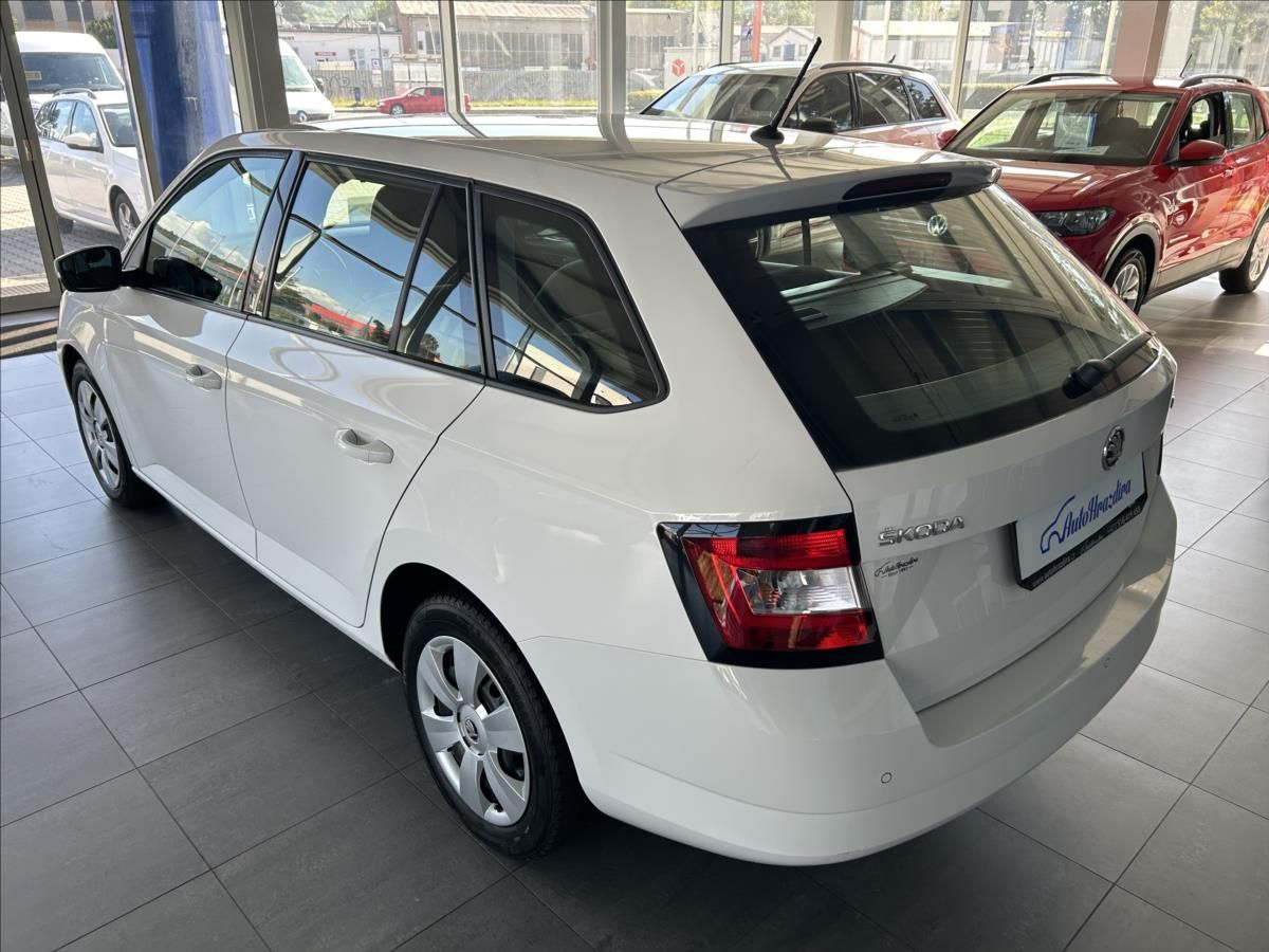 Škoda Fabia, 1,0   TSI 70kW,AMBITION,SERVIS - fotka 4