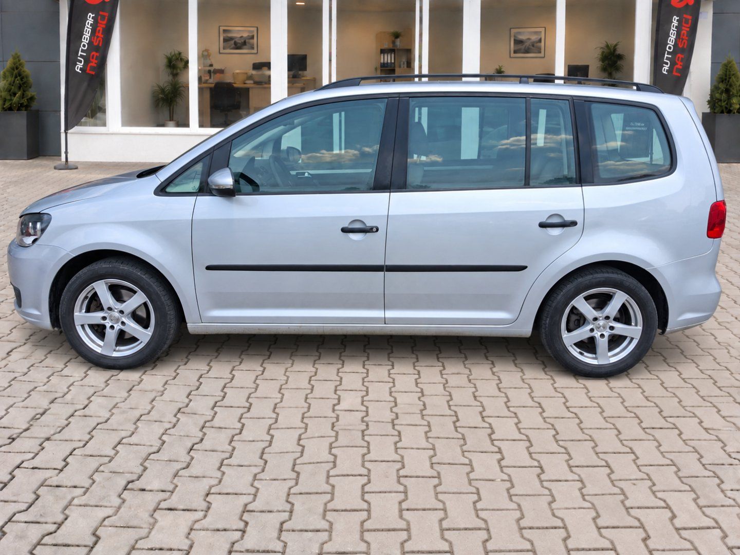 Volkswagen Touran, 1.4TSI 103kW 6MAN - fotka 5