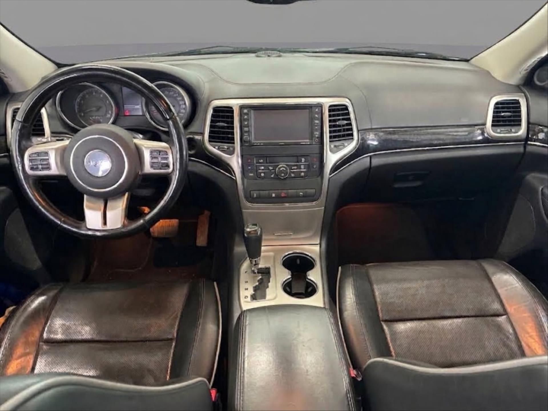 Jeep Grand Cherokee, 3.0 CRD 177kW Overland 4WD Aut - fotka 5